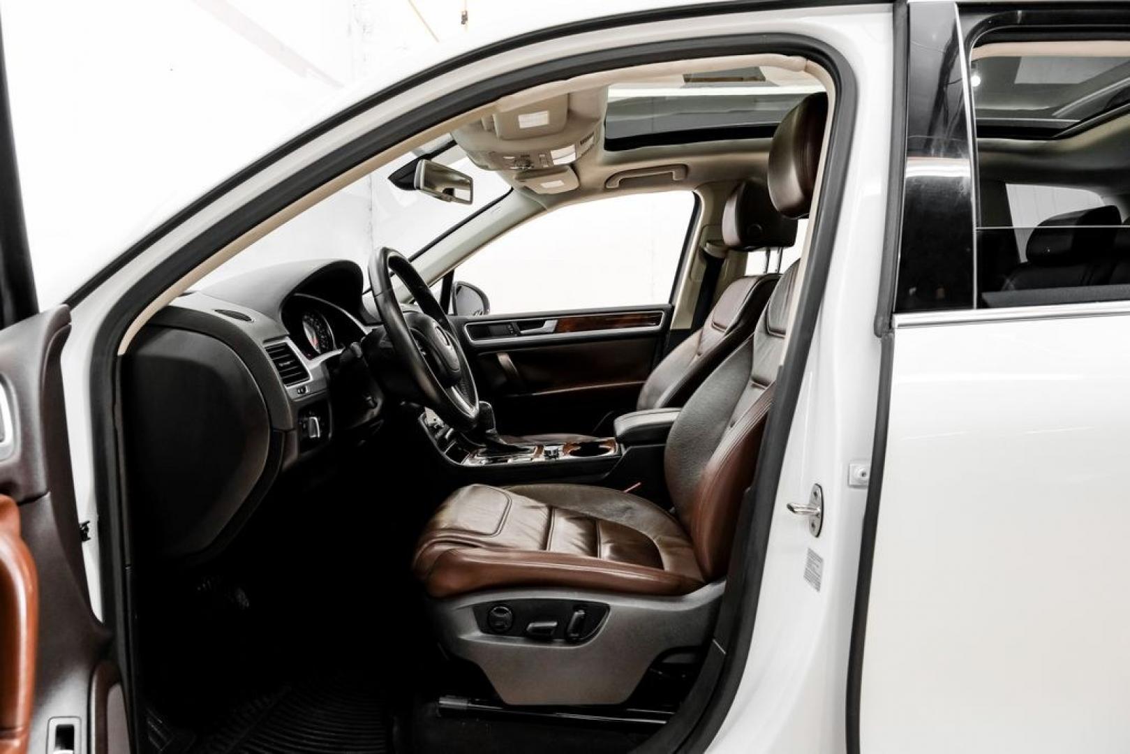 2014 Pure White /Saddle Brown Volkswagen Touareg 3.6L (WVGEF9BPXED) with an 3.6L V6 DOHC engine, Automatic transmission, located at 15300 Midway Rd., Addison, TX, 75001, (972) 702-0011, 32.958321, -96.838074- Photo#3