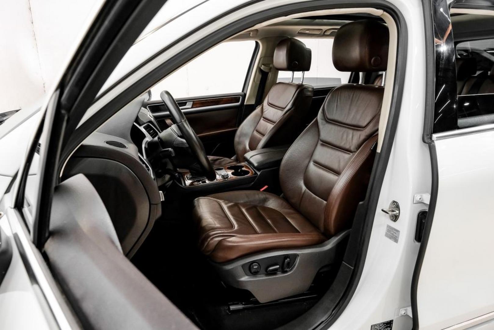 2014 Pure White /Saddle Brown Volkswagen Touareg 3.6L (WVGEF9BPXED) with an 3.6L V6 DOHC engine, Automatic transmission, located at 15300 Midway Rd., Addison, TX, 75001, (972) 702-0011, 32.958321, -96.838074- Photo#37