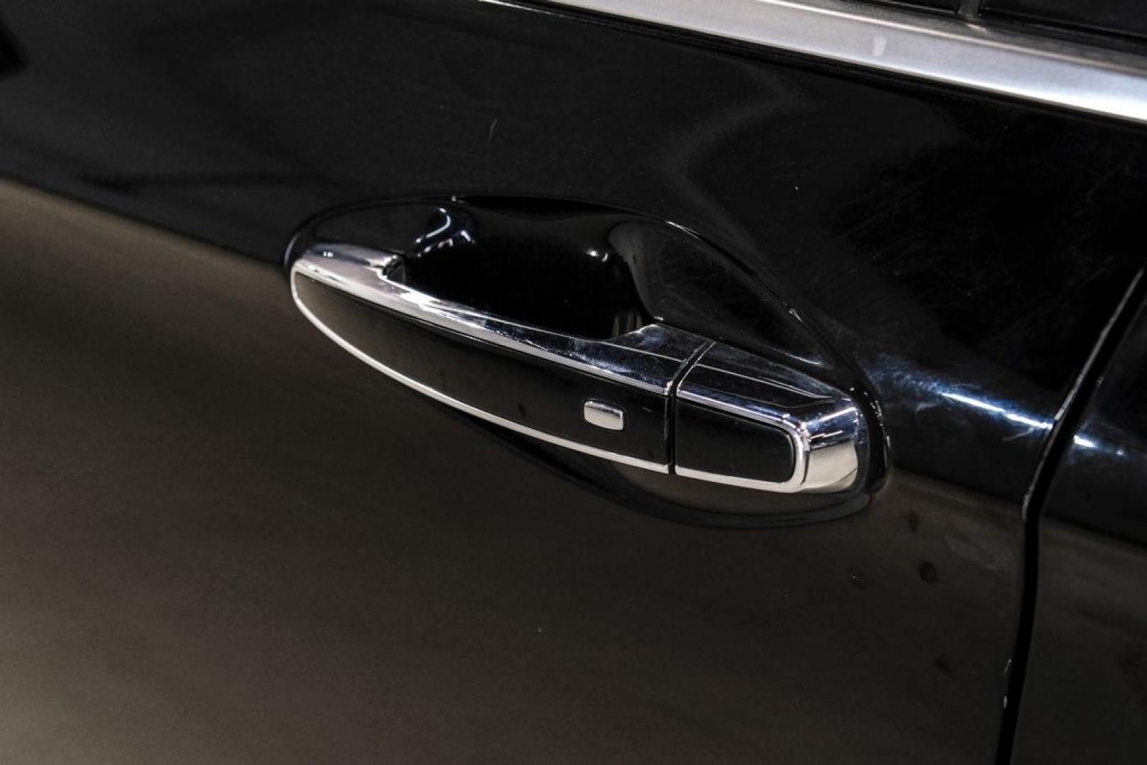 2016 Black /Jet Black/Dark Titanium Chevrolet Impala LTZ (2G1145S39G9) with an 3.6L V6 DI DOHC engine, Automatic transmission, located at 15300 Midway Rd., Addison, TX, 75001, (972) 702-0011, 32.958321, -96.838074- Photo#49