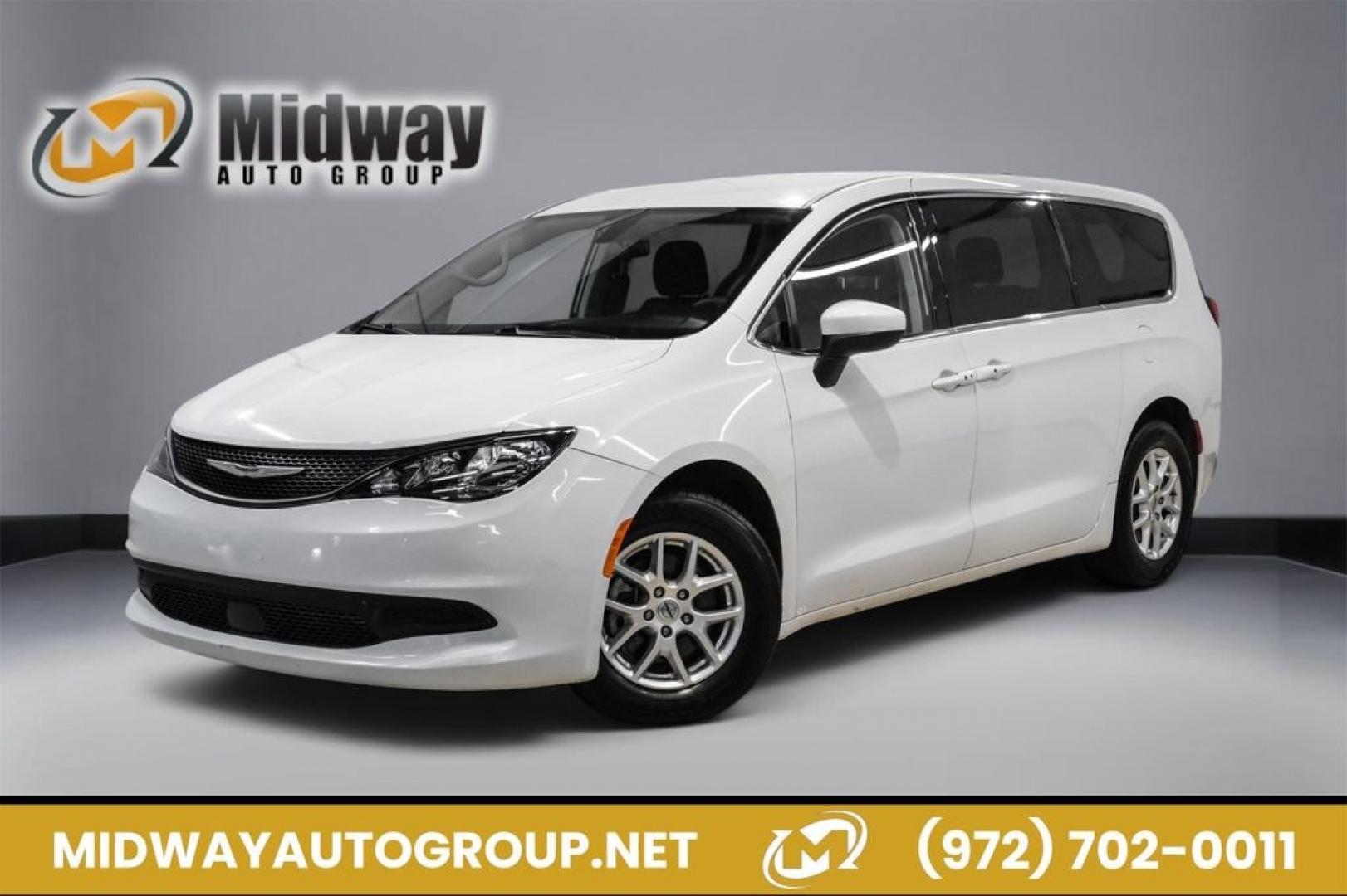 2022 Bright White Clearcoat /Black Chrysler Voyager LX (2C4RC1CG7NR) with an 3.6L V6 24V VVT engine, Automatic transmission, located at 15300 Midway Rd., Addison, TX, 75001, (972) 702-0011, 32.958321, -96.838074- Photo#0