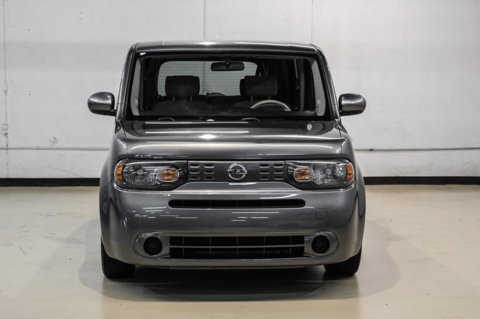 2012 Pearl Metallic /Gray Nissan Cube 1.8 S (JN8AZ2KR3CT) with an 1.8L 4-Cylinder DOHC 16V engine, CVT transmission, located at 15300 Midway Rd., Addison, TX, 75001, (972) 702-0011, 32.958321, -96.838074- Photo#4