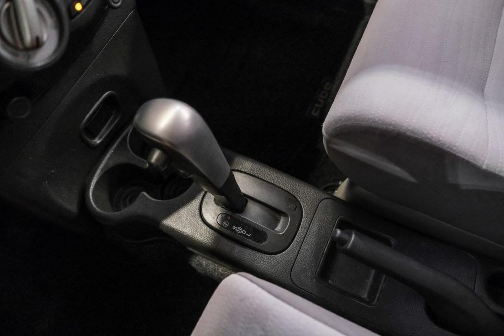 2012 Pearl Metallic /Gray Nissan Cube 1.8 S (JN8AZ2KR3CT) with an 1.8L 4-Cylinder DOHC 16V engine, CVT transmission, located at 15300 Midway Rd., Addison, TX, 75001, (972) 702-0011, 32.958321, -96.838074- Photo#20