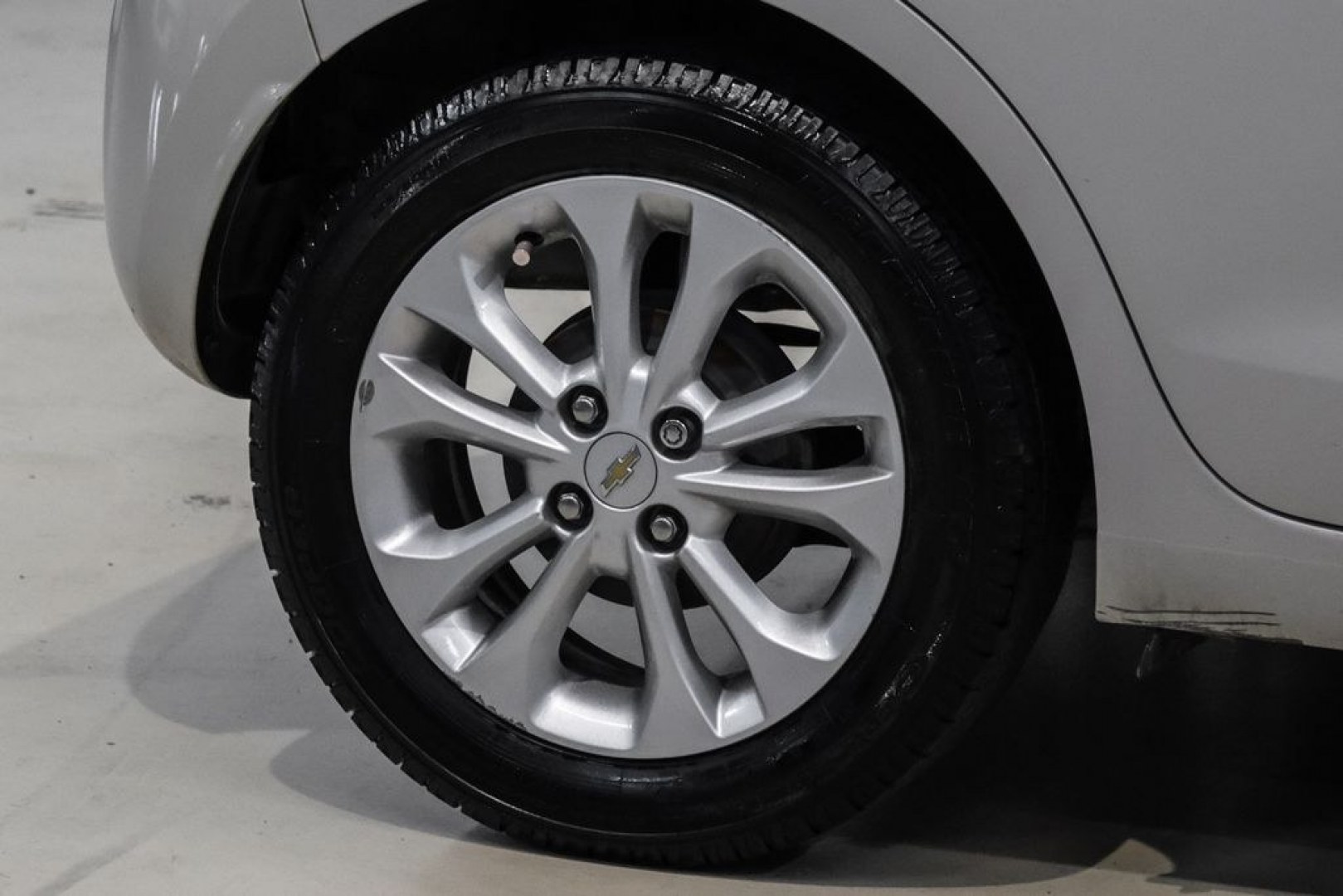 2021 Toasted Marshmallow /Jet Black/Dark Anderson Silver Metallic Chevrolet Spark 1LT (KL8CD6SA4MC) with an 1.4L DOHC engine, CVT transmission, located at 15300 Midway Rd., Addison, TX, 75001, (972) 702-0011, 32.958321, -96.838074- Photo#48
