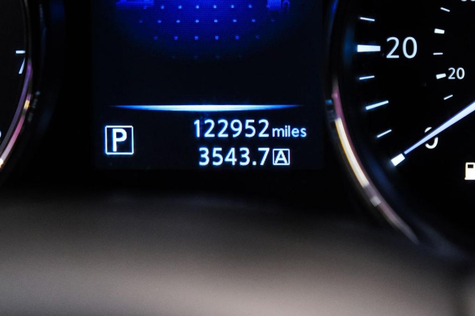 2016 Arctic Blue /Charcoal Nissan Rogue SL (JN8AT2MT9GW) with an 2.5L I4 DOHC 16V engine, CVT transmission, located at 15300 Midway Rd., Addison, TX, 75001, (972) 702-0011, 32.958321, -96.838074- Photo#11