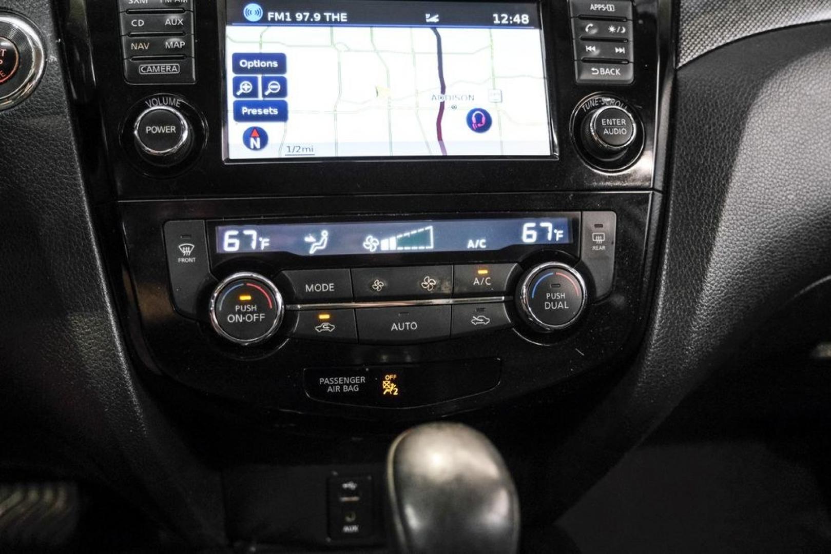 2016 Arctic Blue /Charcoal Nissan Rogue SL (JN8AT2MT9GW) with an 2.5L I4 DOHC 16V engine, CVT transmission, located at 15300 Midway Rd., Addison, TX, 75001, (972) 702-0011, 32.958321, -96.838074- Photo#16