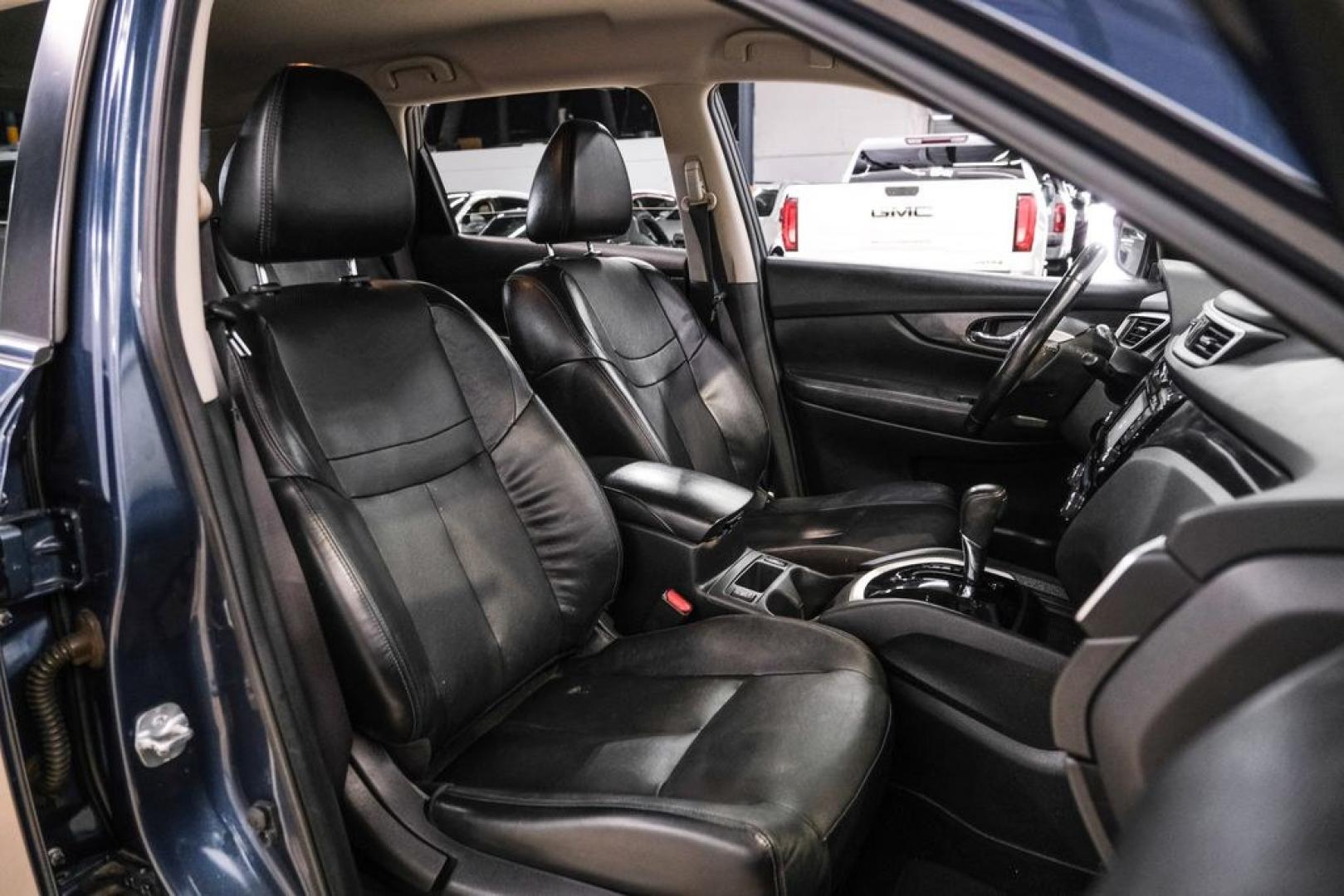 2016 Arctic Blue /Charcoal Nissan Rogue SL (JN8AT2MT9GW) with an 2.5L I4 DOHC 16V engine, CVT transmission, located at 15300 Midway Rd., Addison, TX, 75001, (972) 702-0011, 32.958321, -96.838074- Photo#25