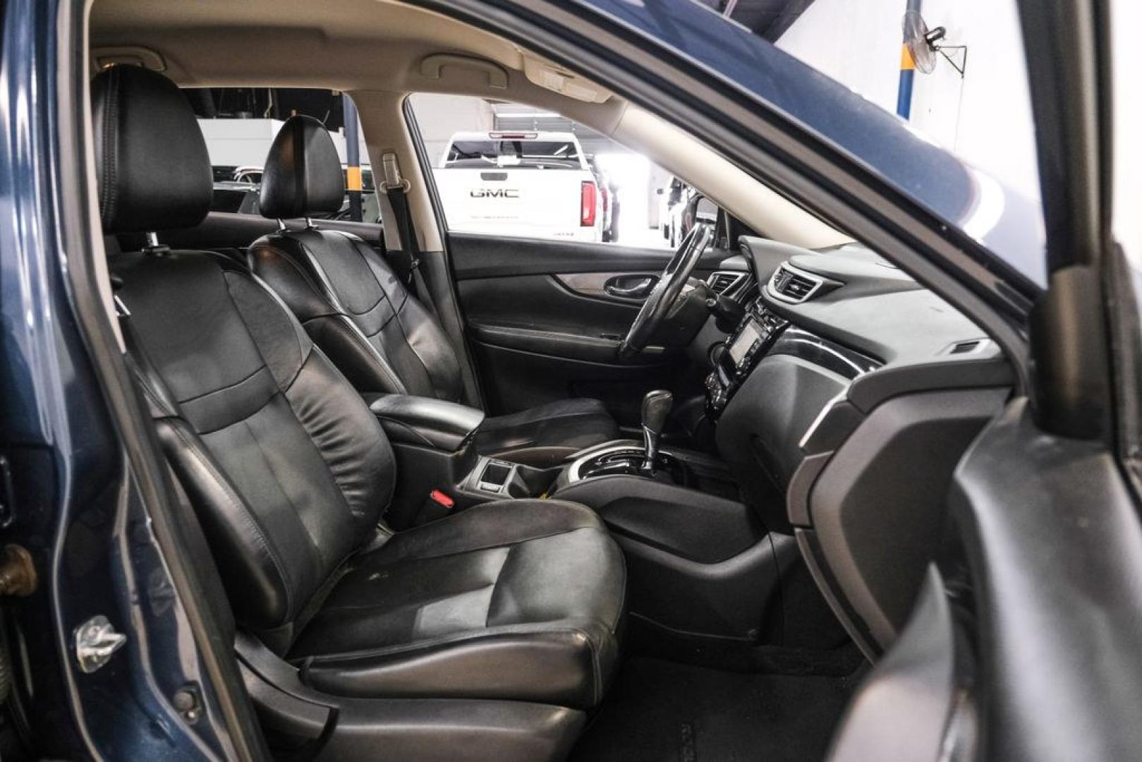 2016 Arctic Blue /Charcoal Nissan Rogue SL (JN8AT2MT9GW) with an 2.5L I4 DOHC 16V engine, CVT transmission, located at 15300 Midway Rd., Addison, TX, 75001, (972) 702-0011, 32.958321, -96.838074- Photo#26