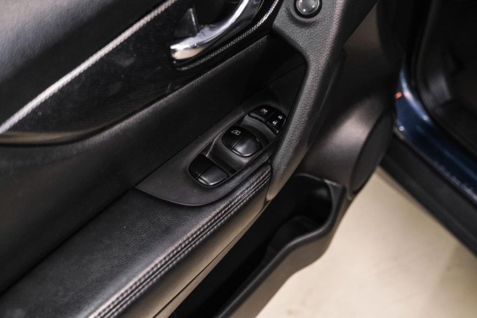 2016 Arctic Blue /Charcoal Nissan Rogue SL (JN8AT2MT9GW) with an 2.5L I4 DOHC 16V engine, CVT transmission, located at 15300 Midway Rd., Addison, TX, 75001, (972) 702-0011, 32.958321, -96.838074- Photo#32