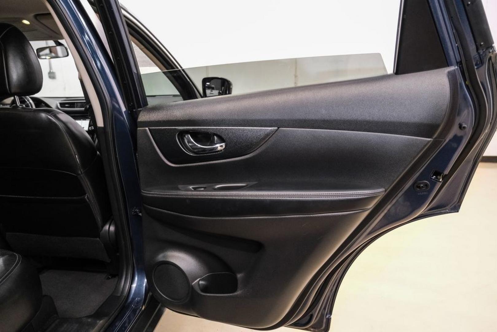 2016 Arctic Blue /Charcoal Nissan Rogue SL (JN8AT2MT9GW) with an 2.5L I4 DOHC 16V engine, CVT transmission, located at 15300 Midway Rd., Addison, TX, 75001, (972) 702-0011, 32.958321, -96.838074- Photo#35