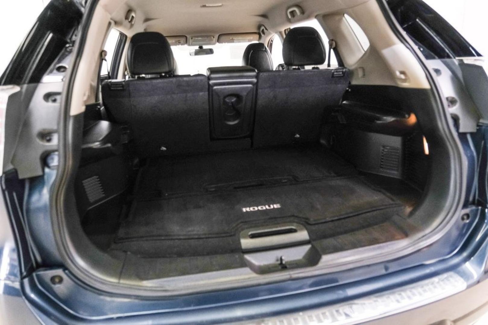 2016 Arctic Blue /Charcoal Nissan Rogue SL (JN8AT2MT9GW) with an 2.5L I4 DOHC 16V engine, CVT transmission, located at 15300 Midway Rd., Addison, TX, 75001, (972) 702-0011, 32.958321, -96.838074- Photo#51