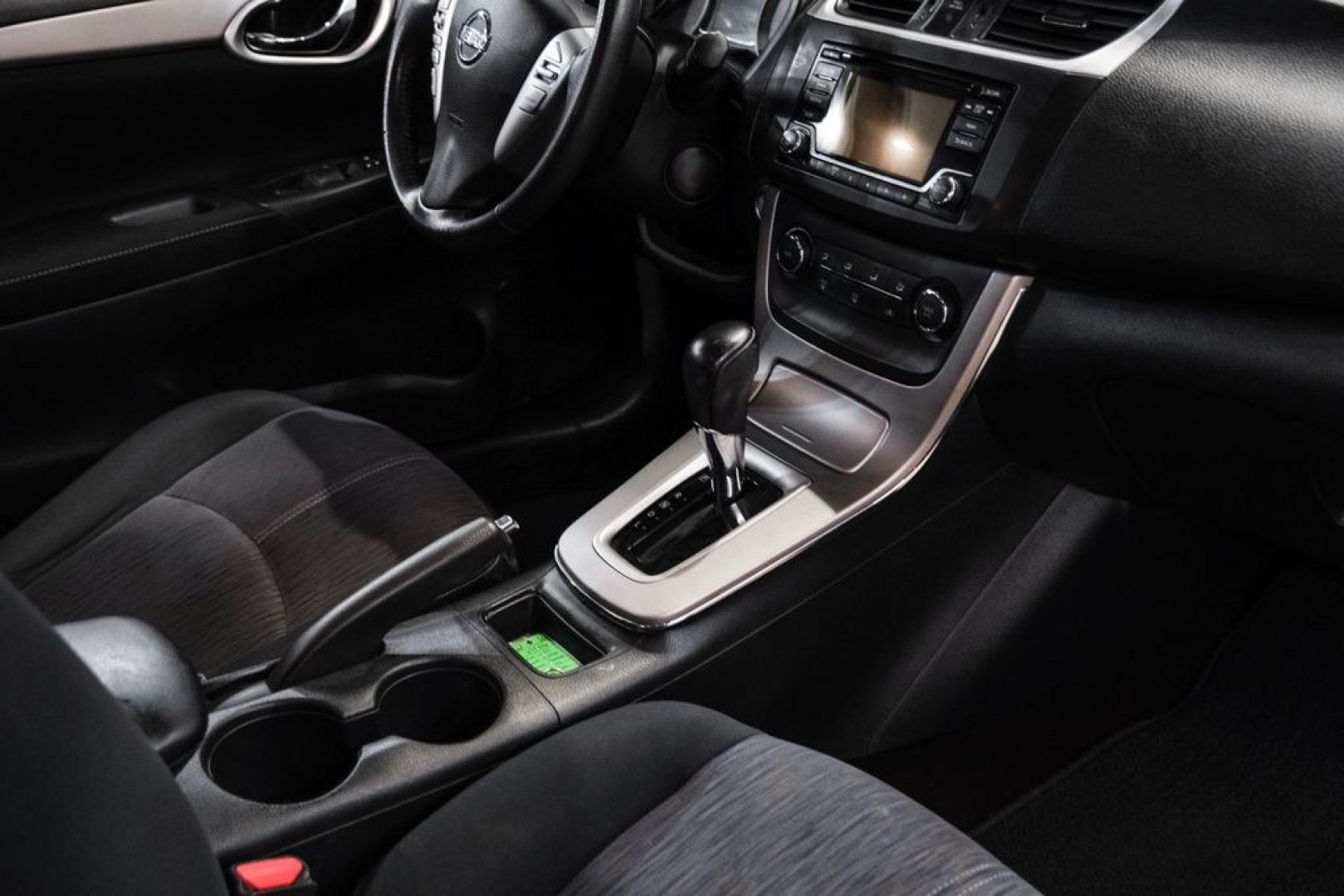2015 Titanium /Charcoal Nissan Sentra SV (3N1AB7AP0FL) with an 1.8L 4-Cylinder DOHC 16V engine, CVT transmission, located at 15300 Midway Rd., Addison, TX, 75001, (972) 702-0011, 32.958321, -96.838074- Photo#21
