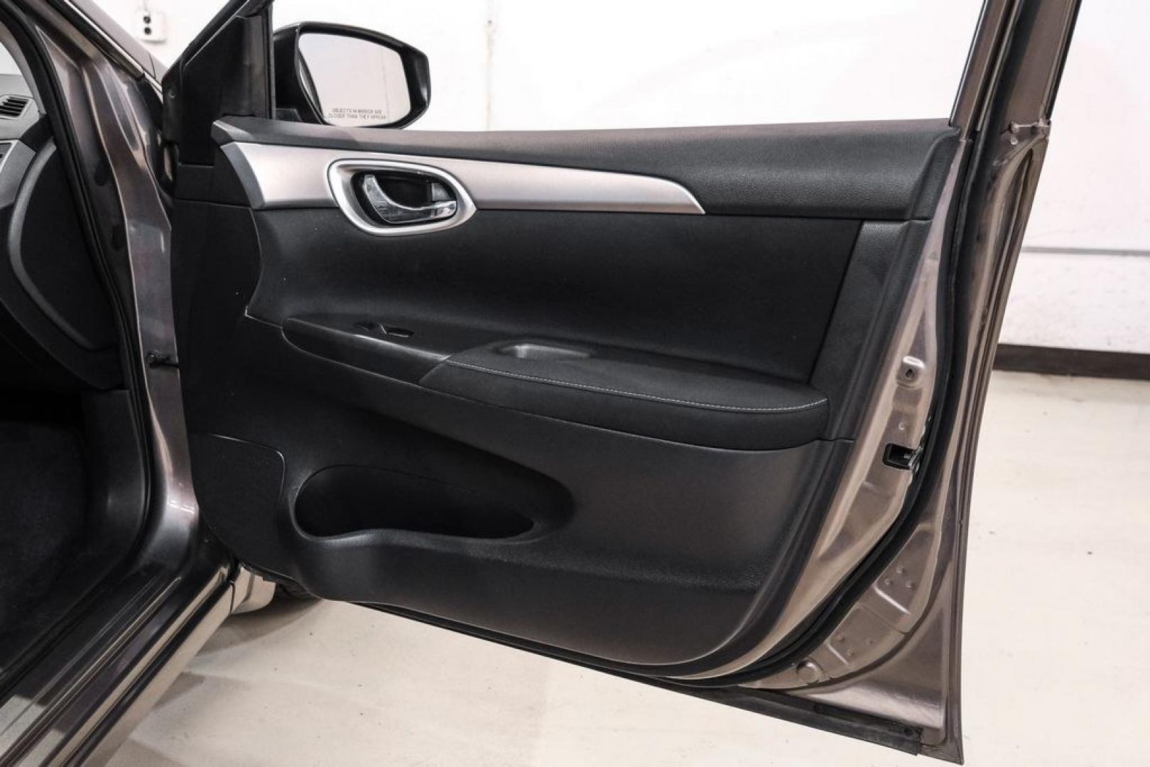 2015 Titanium /Charcoal Nissan Sentra SV (3N1AB7AP0FL) with an 1.8L 4-Cylinder DOHC 16V engine, CVT transmission, located at 15300 Midway Rd., Addison, TX, 75001, (972) 702-0011, 32.958321, -96.838074- Photo#41