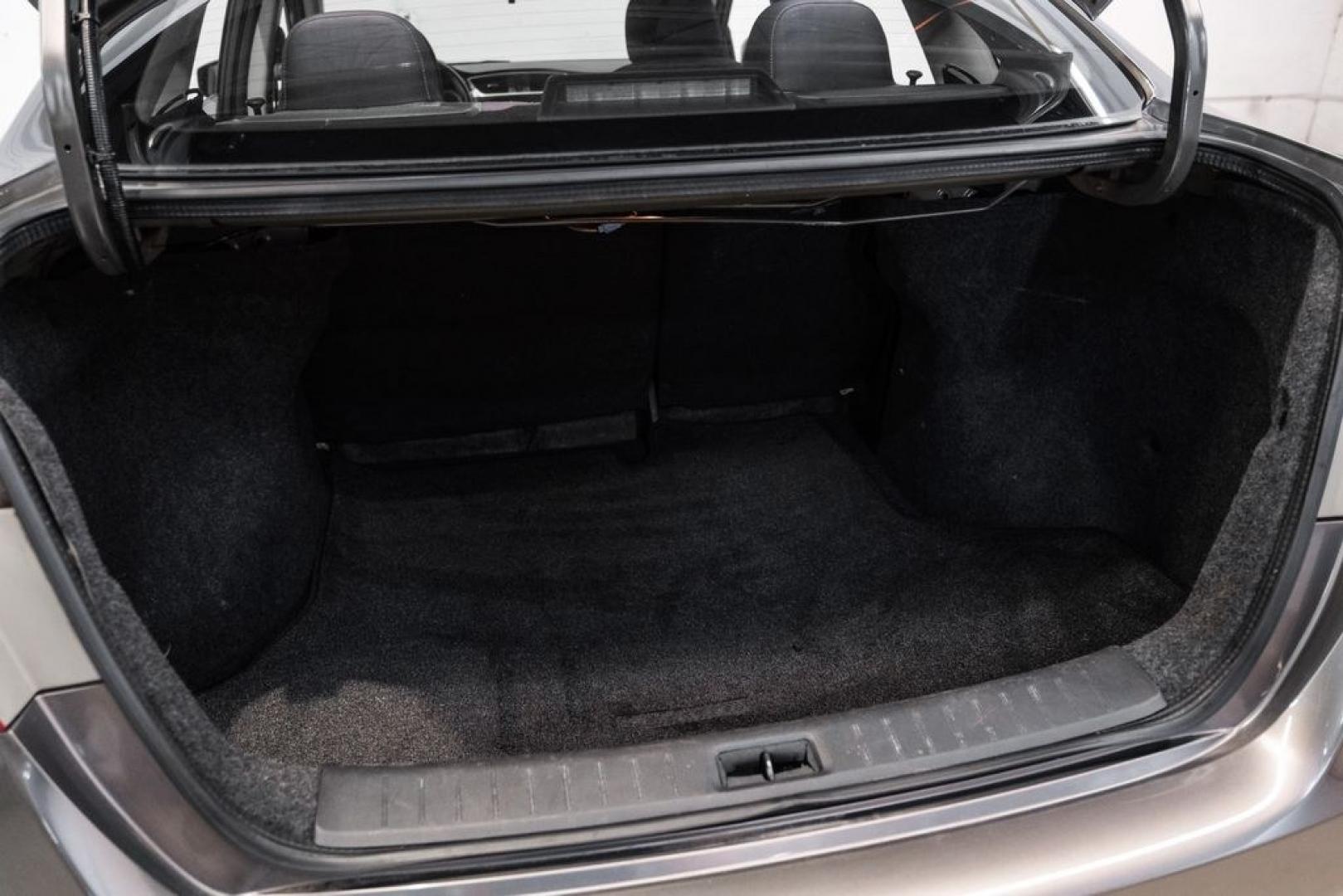 2015 Titanium /Charcoal Nissan Sentra SV (3N1AB7AP0FL) with an 1.8L 4-Cylinder DOHC 16V engine, CVT transmission, located at 15300 Midway Rd., Addison, TX, 75001, (972) 702-0011, 32.958321, -96.838074- Photo#49