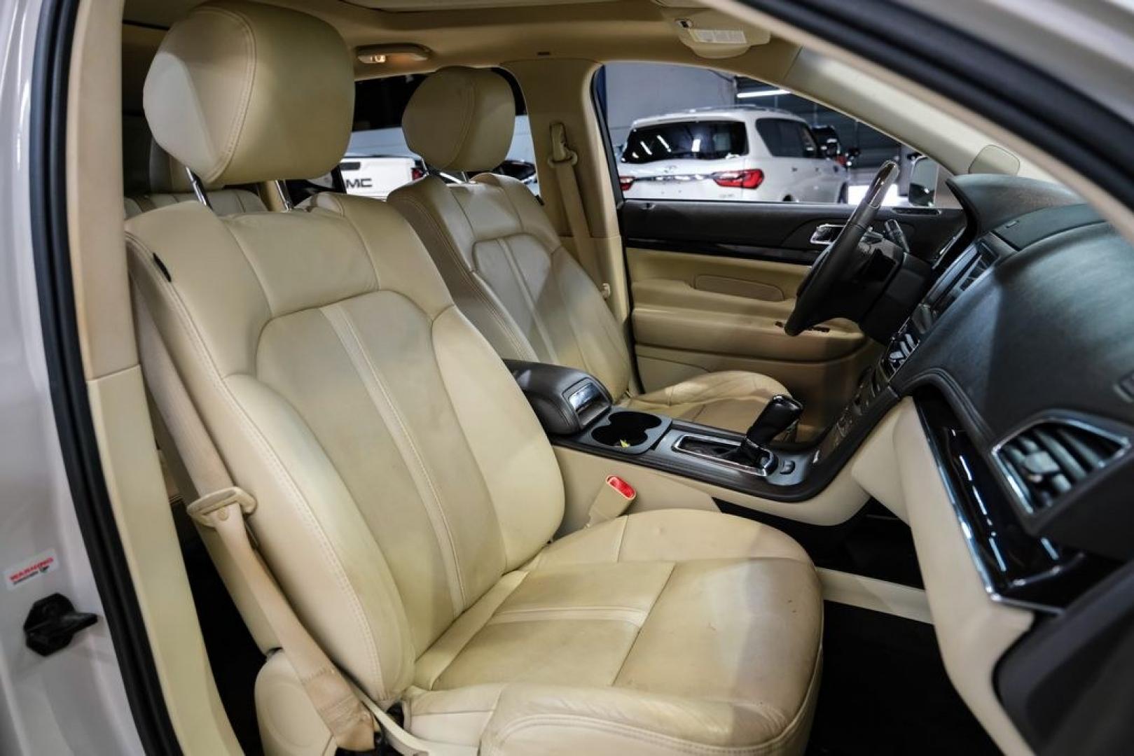 2019 Pearl Metallic /Light Dune Lincoln MKT Standard (2LMHJ5AT2KB) with an V6 engine, Automatic transmission, located at 15300 Midway Rd., Addison, TX, 75001, (972) 702-0011, 32.958321, -96.838074- Photo#35