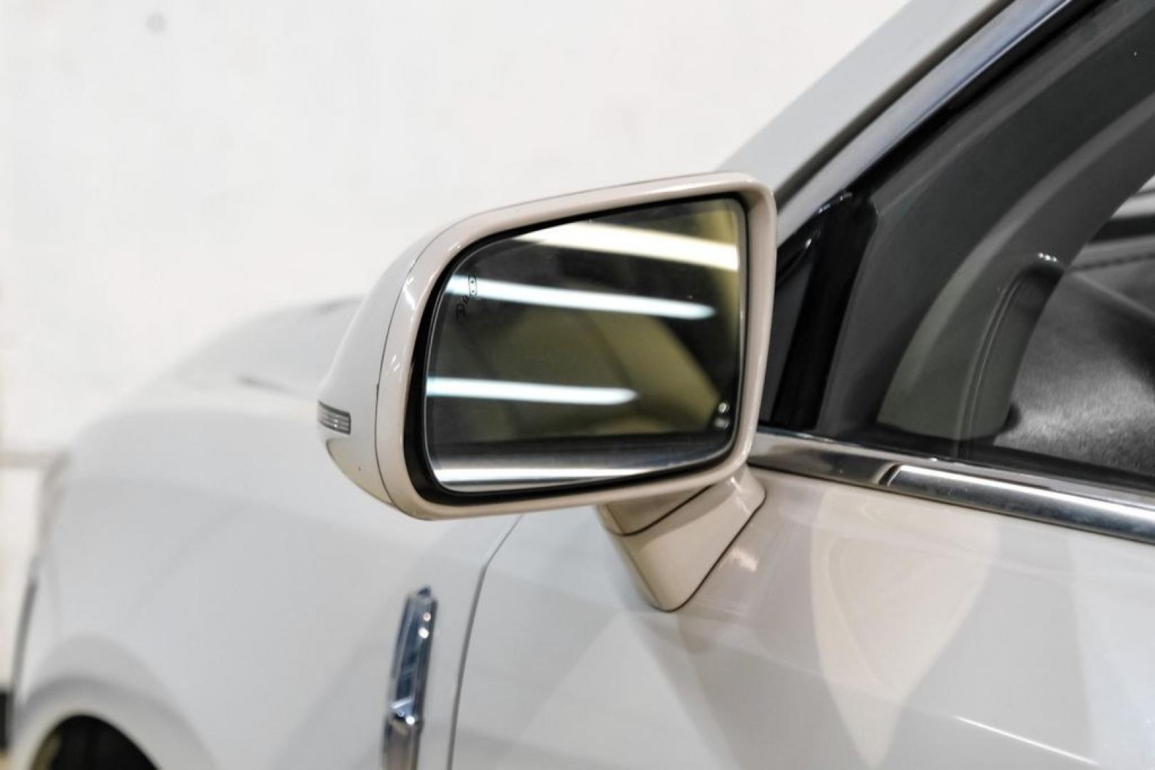 2019 Pearl Metallic /Light Dune Lincoln MKT Standard (2LMHJ5AT2KB) with an V6 engine, Automatic transmission, located at 15300 Midway Rd., Addison, TX, 75001, (972) 702-0011, 32.958321, -96.838074- Photo#42