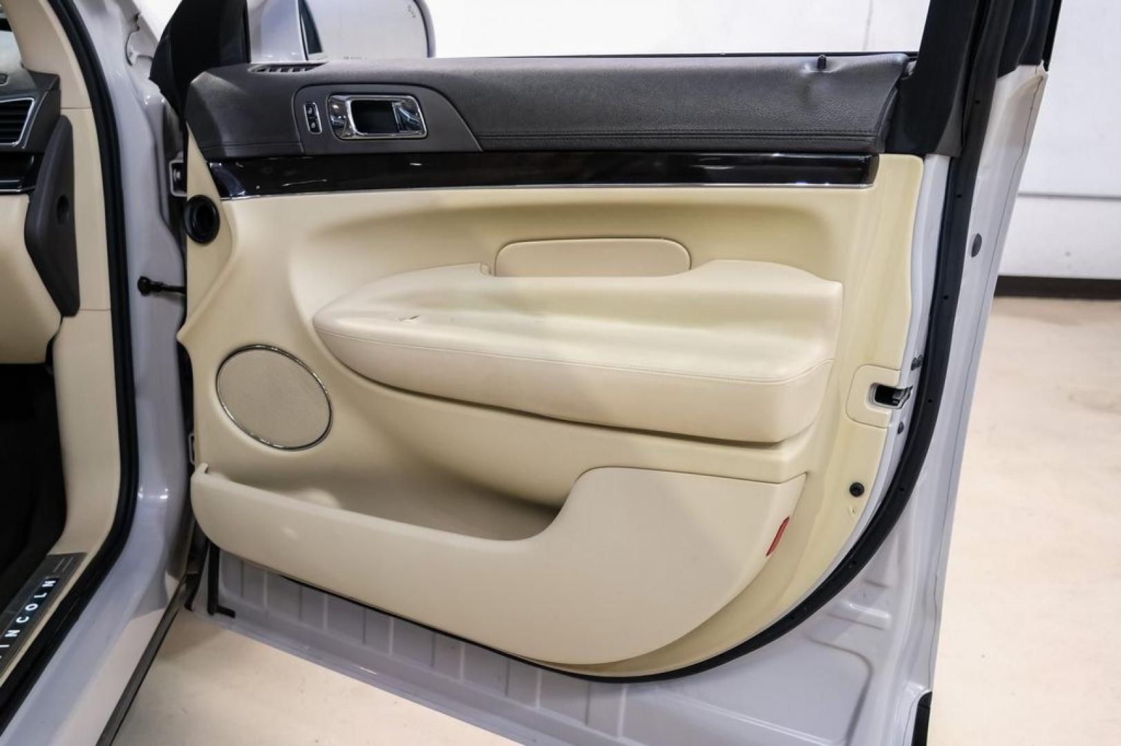 2019 Pearl Metallic /Light Dune Lincoln MKT Standard (2LMHJ5AT2KB) with an V6 engine, Automatic transmission, located at 15300 Midway Rd., Addison, TX, 75001, (972) 702-0011, 32.958321, -96.838074- Photo#45