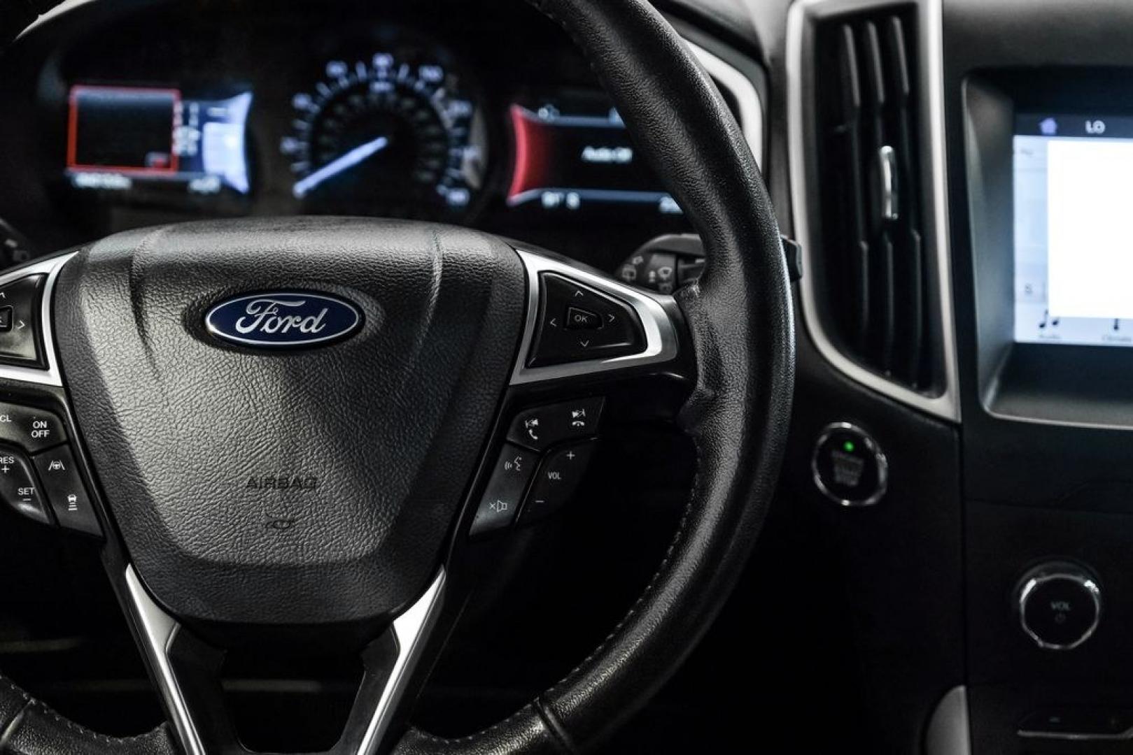 2019 Ingot Silver /Ebony Ford Edge SEL (2FMPK3J9XKB) with an EcoBoost 2.0L I4 GTDi DOHC Turbocharged VCT engine, Automatic transmission, located at 15300 Midway Rd., Addison, TX, 75001, (972) 702-0011, 32.958321, -96.838074- Photo#21