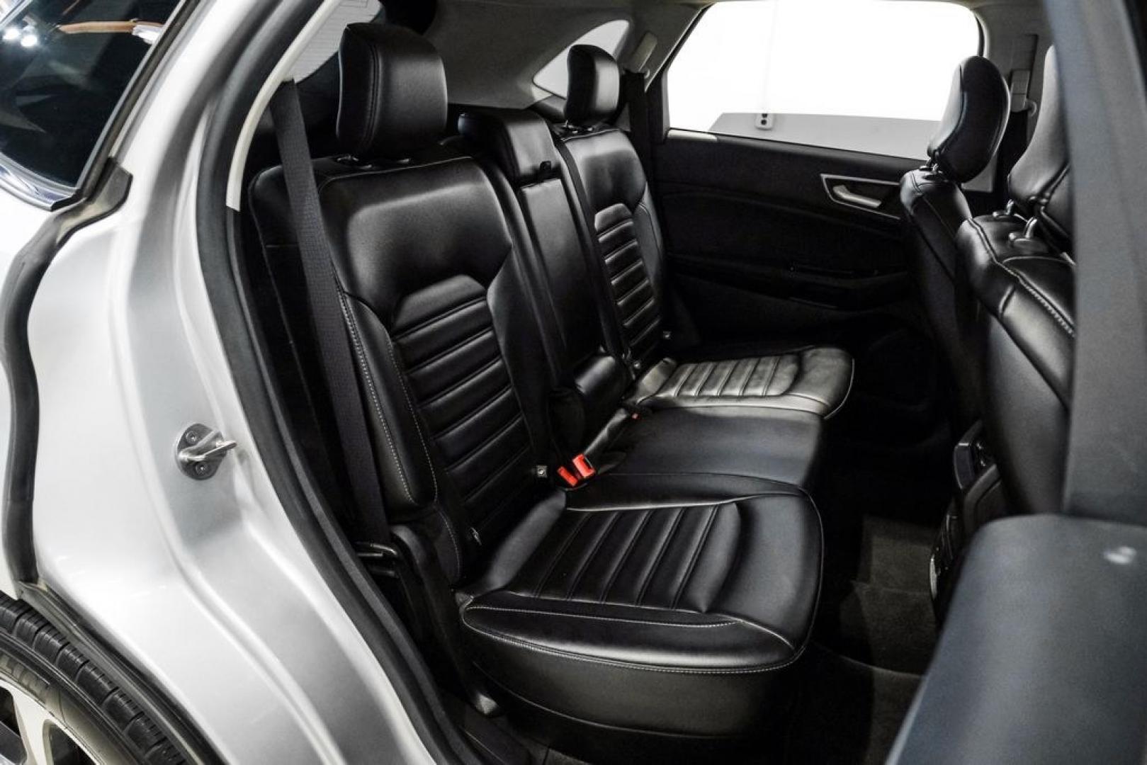2019 Ingot Silver /Ebony Ford Edge SEL (2FMPK3J9XKB) with an EcoBoost 2.0L I4 GTDi DOHC Turbocharged VCT engine, Automatic transmission, located at 15300 Midway Rd., Addison, TX, 75001, (972) 702-0011, 32.958321, -96.838074- Photo#35