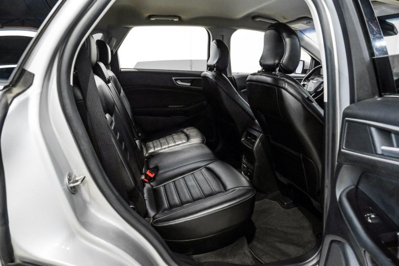 2019 Ingot Silver /Ebony Ford Edge SEL (2FMPK3J9XKB) with an EcoBoost 2.0L I4 GTDi DOHC Turbocharged VCT engine, Automatic transmission, located at 15300 Midway Rd., Addison, TX, 75001, (972) 702-0011, 32.958321, -96.838074- Photo#36