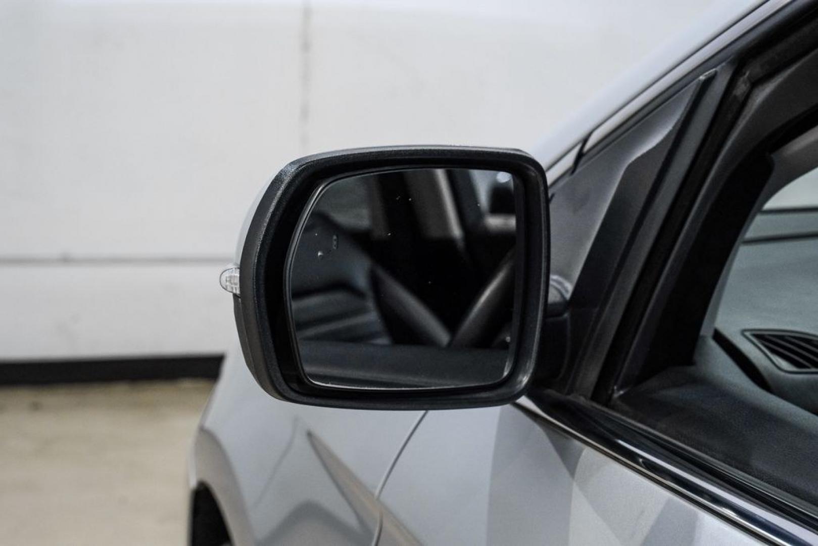 2019 Ingot Silver /Ebony Ford Edge SEL (2FMPK3J9XKB) with an EcoBoost 2.0L I4 GTDi DOHC Turbocharged VCT engine, Automatic transmission, located at 15300 Midway Rd., Addison, TX, 75001, (972) 702-0011, 32.958321, -96.838074- Photo#40