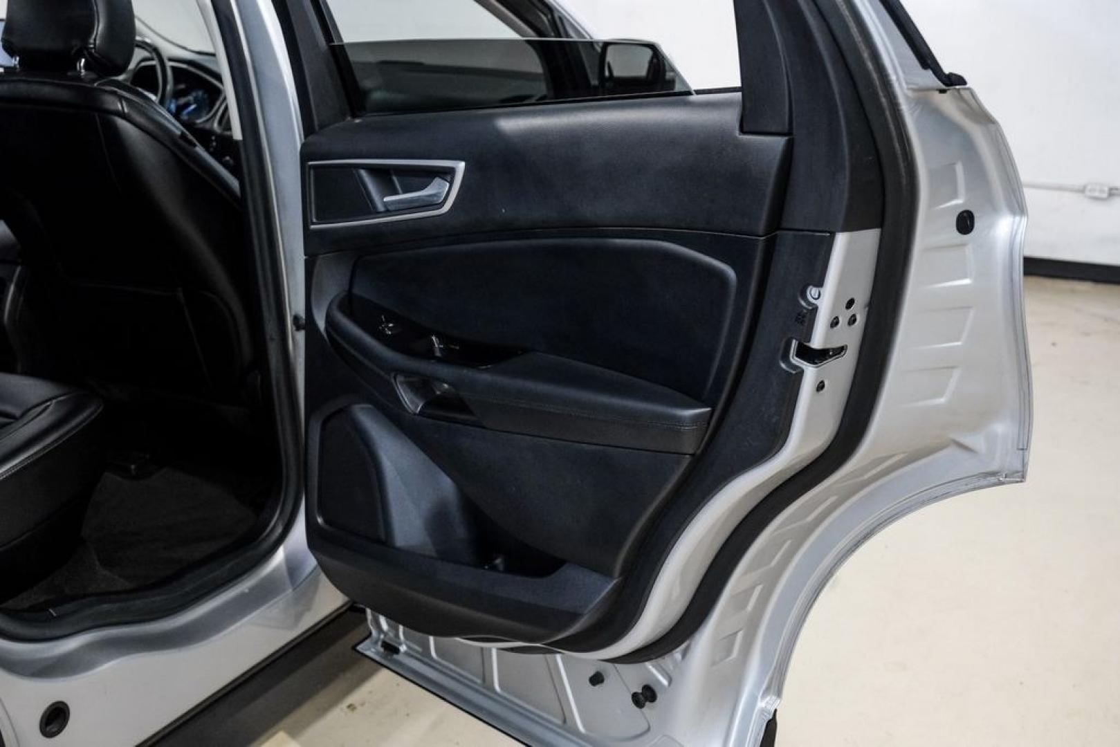 2019 Ingot Silver /Ebony Ford Edge SEL (2FMPK3J9XKB) with an EcoBoost 2.0L I4 GTDi DOHC Turbocharged VCT engine, Automatic transmission, located at 15300 Midway Rd., Addison, TX, 75001, (972) 702-0011, 32.958321, -96.838074- Photo#45