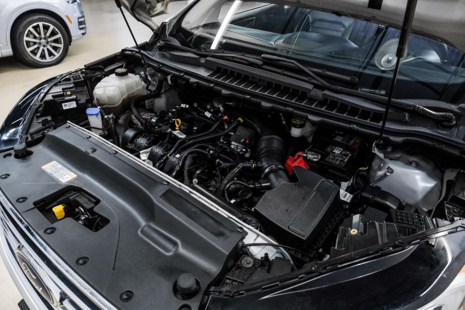 2019 Ingot Silver /Ebony Ford Edge SEL (2FMPK3J9XKB) with an EcoBoost 2.0L I4 GTDi DOHC Turbocharged VCT engine, Automatic transmission, located at 15300 Midway Rd., Addison, TX, 75001, (972) 702-0011, 32.958321, -96.838074- Photo#48