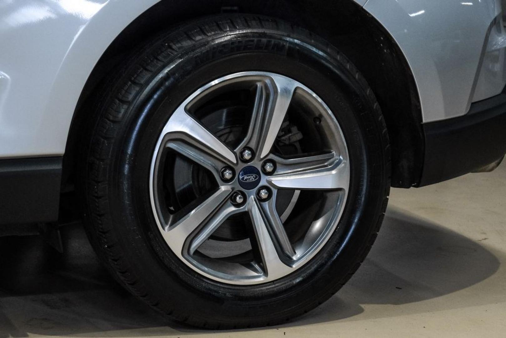 2019 Ingot Silver /Ebony Ford Edge SEL (2FMPK3J9XKB) with an EcoBoost 2.0L I4 GTDi DOHC Turbocharged VCT engine, Automatic transmission, located at 15300 Midway Rd., Addison, TX, 75001, (972) 702-0011, 32.958321, -96.838074- Photo#55
