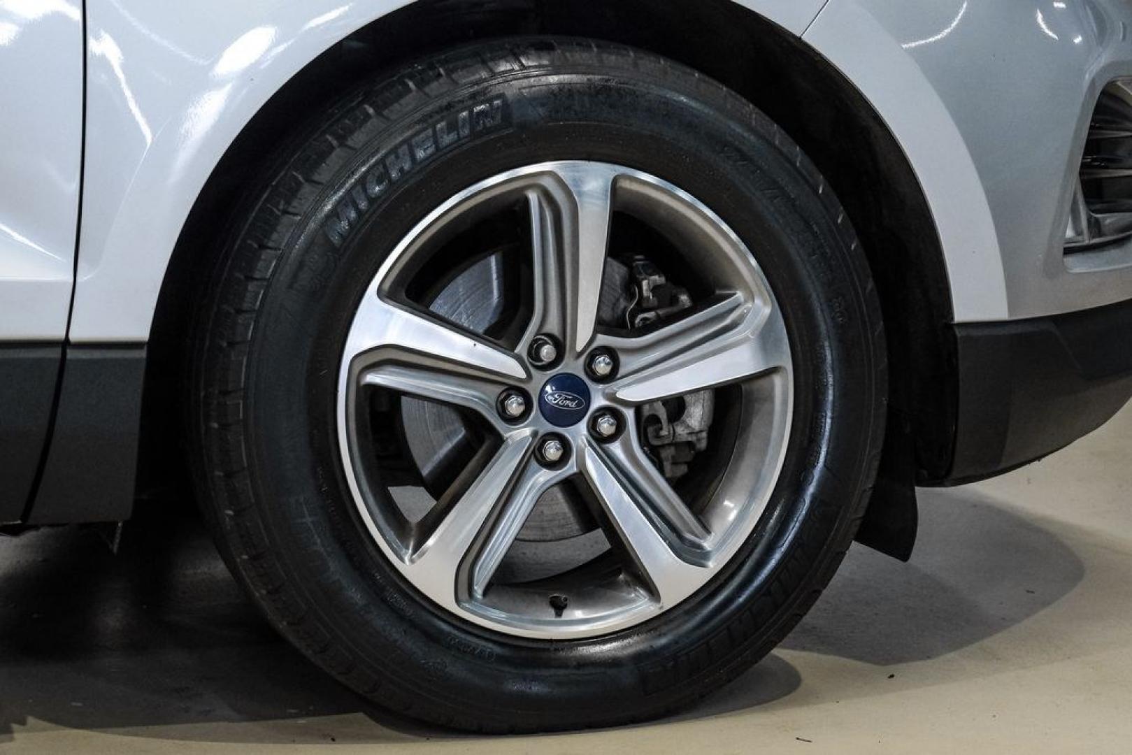 2019 Ingot Silver /Ebony Ford Edge SEL (2FMPK3J9XKB) with an EcoBoost 2.0L I4 GTDi DOHC Turbocharged VCT engine, Automatic transmission, located at 15300 Midway Rd., Addison, TX, 75001, (972) 702-0011, 32.958321, -96.838074- Photo#57