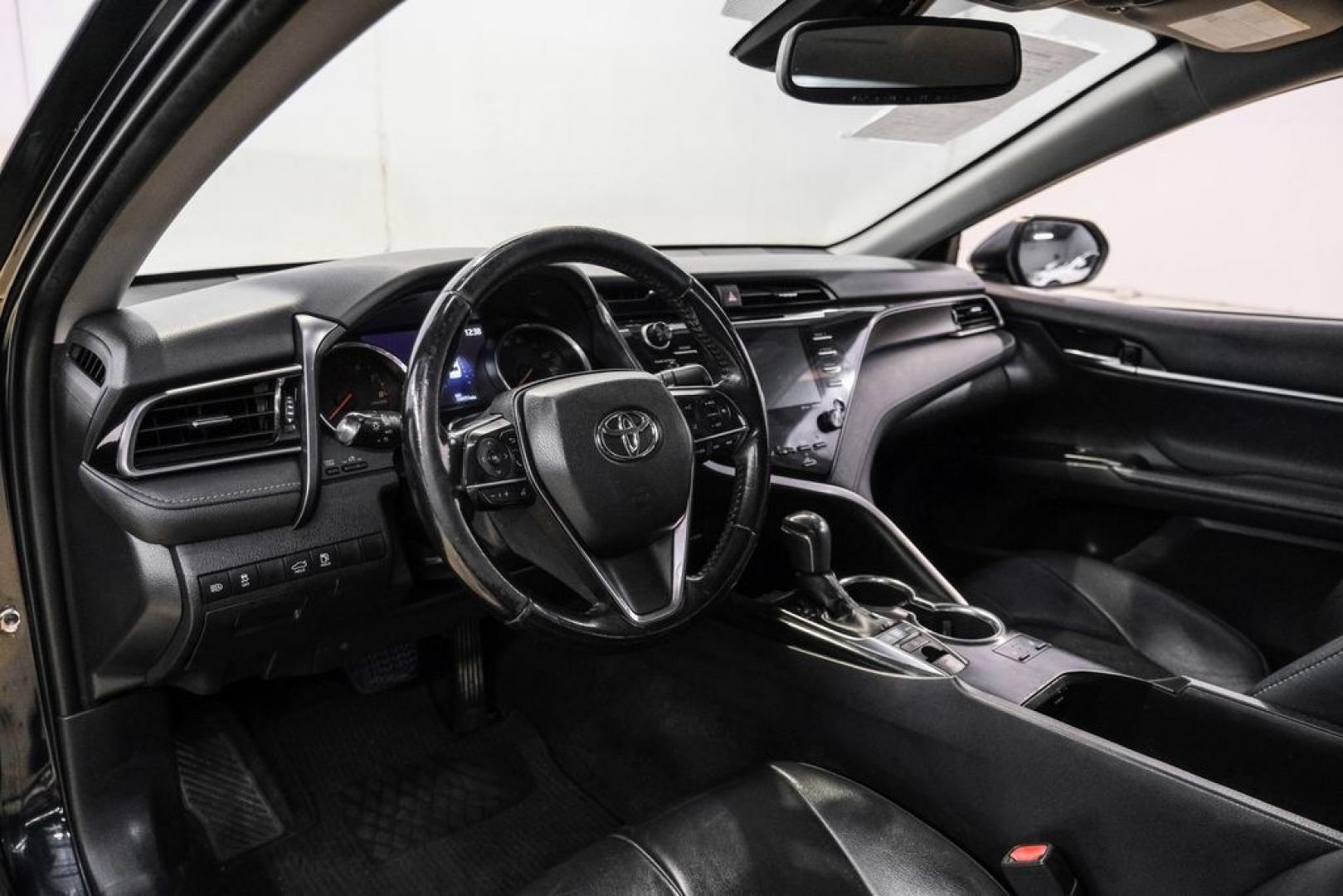 2019 Aqua /Black Toyota Camry XSE (4T1B61HK8KU) with an 2.5L I4 DOHC 16V engine, Automatic transmission, located at 15300 Midway Rd., Addison, TX, 75001, (972) 702-0011, 32.958321, -96.838074- Photo#2