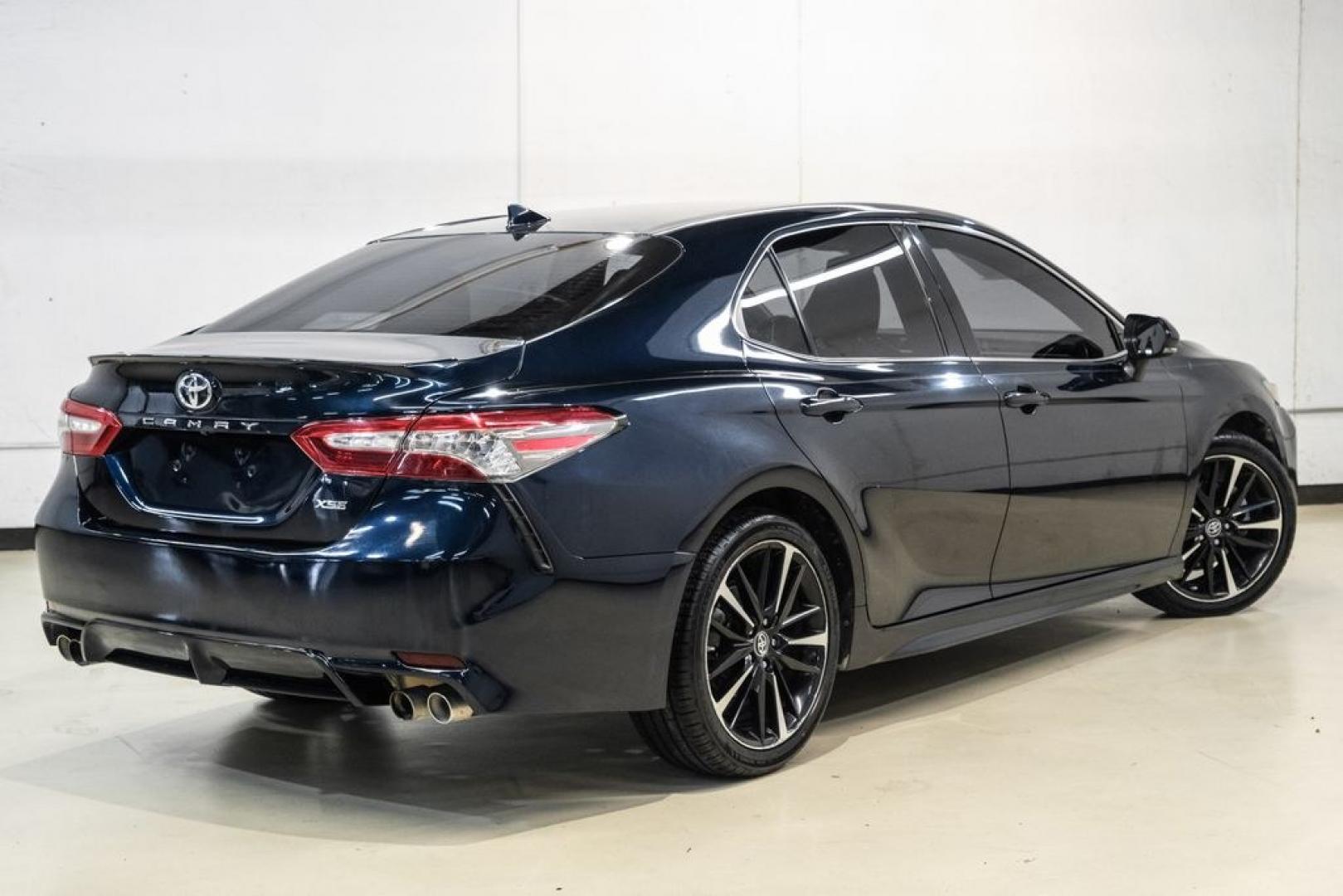 2019 Aqua /Black Toyota Camry XSE (4T1B61HK8KU) with an 2.5L I4 DOHC 16V engine, Automatic transmission, located at 15300 Midway Rd., Addison, TX, 75001, (972) 702-0011, 32.958321, -96.838074- Photo#7