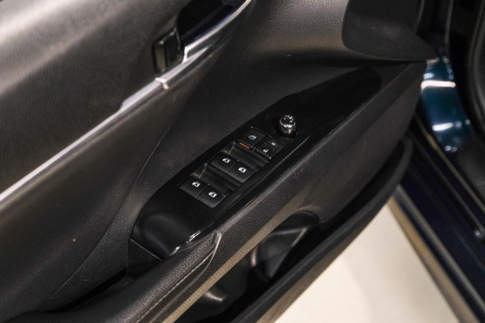 2019 Aqua /Black Toyota Camry XSE (4T1B61HK8KU) with an 2.5L I4 DOHC 16V engine, Automatic transmission, located at 15300 Midway Rd., Addison, TX, 75001, (972) 702-0011, 32.958321, -96.838074- Photo#40