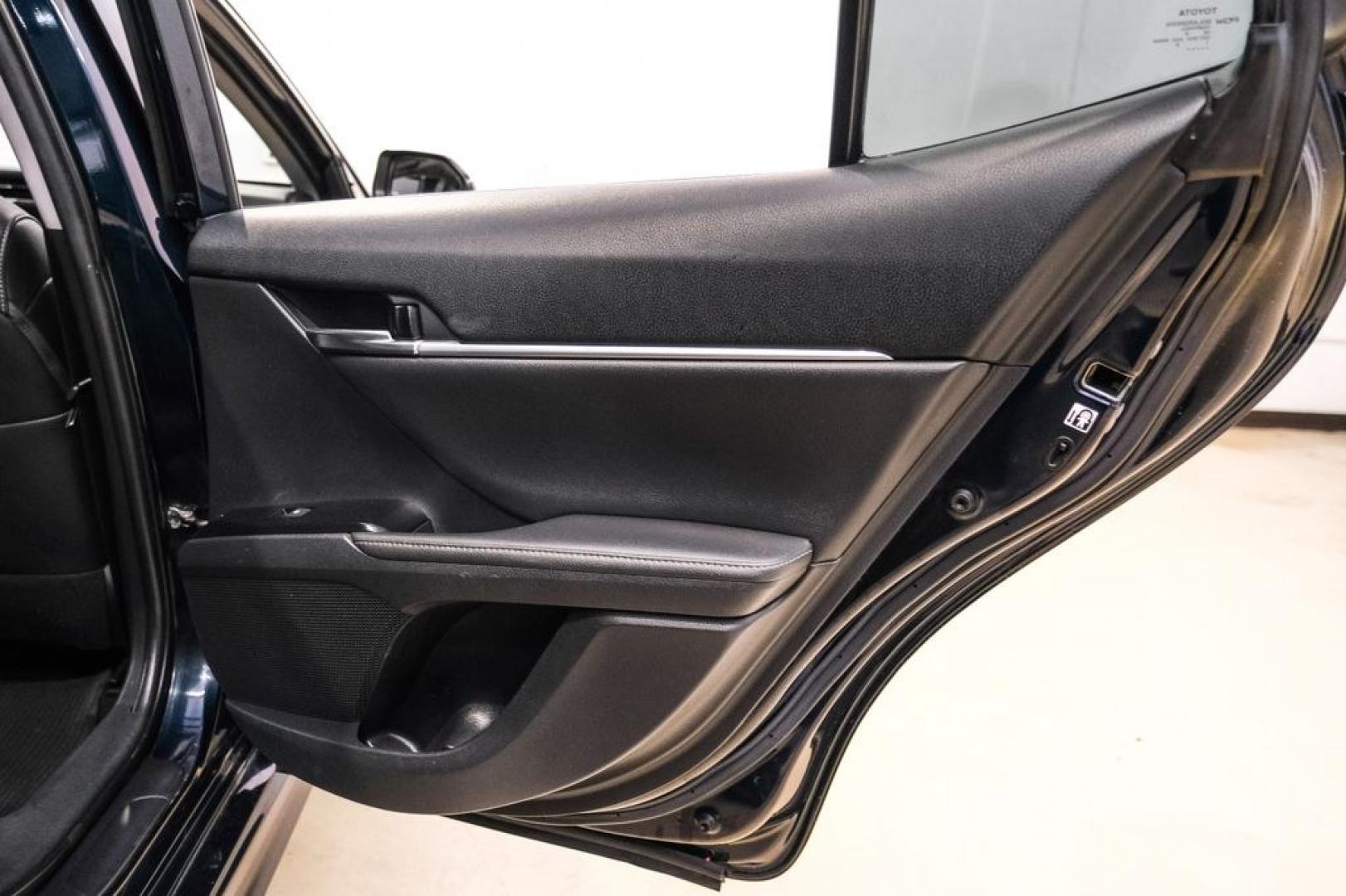 2019 Aqua /Black Toyota Camry XSE (4T1B61HK8KU) with an 2.5L I4 DOHC 16V engine, Automatic transmission, located at 15300 Midway Rd., Addison, TX, 75001, (972) 702-0011, 32.958321, -96.838074- Photo#43