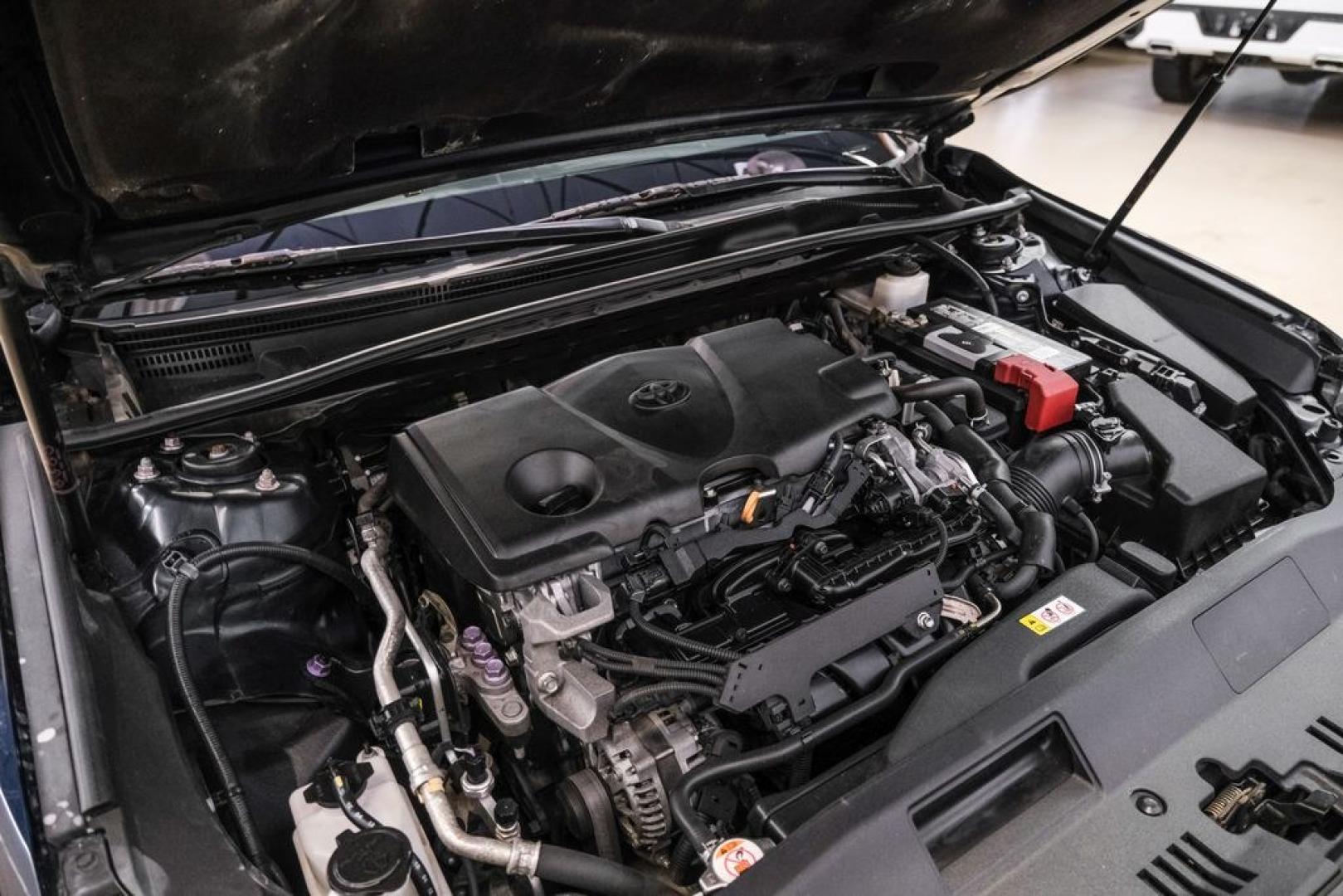 2019 Aqua /Black Toyota Camry XSE (4T1B61HK8KU) with an 2.5L I4 DOHC 16V engine, Automatic transmission, located at 15300 Midway Rd., Addison, TX, 75001, (972) 702-0011, 32.958321, -96.838074- Photo#48