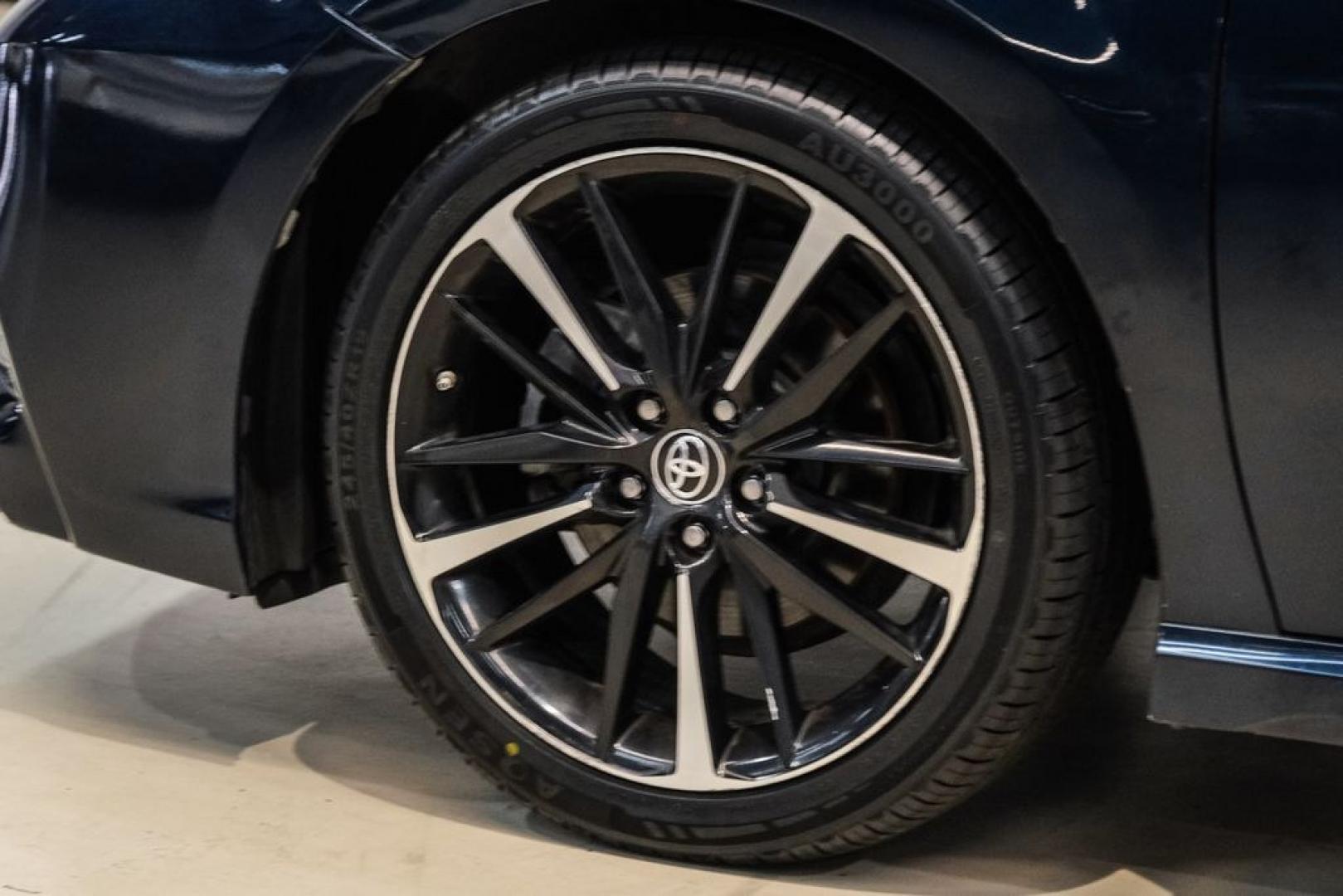 2019 Aqua /Black Toyota Camry XSE (4T1B61HK8KU) with an 2.5L I4 DOHC 16V engine, Automatic transmission, located at 15300 Midway Rd., Addison, TX, 75001, (972) 702-0011, 32.958321, -96.838074- Photo#51