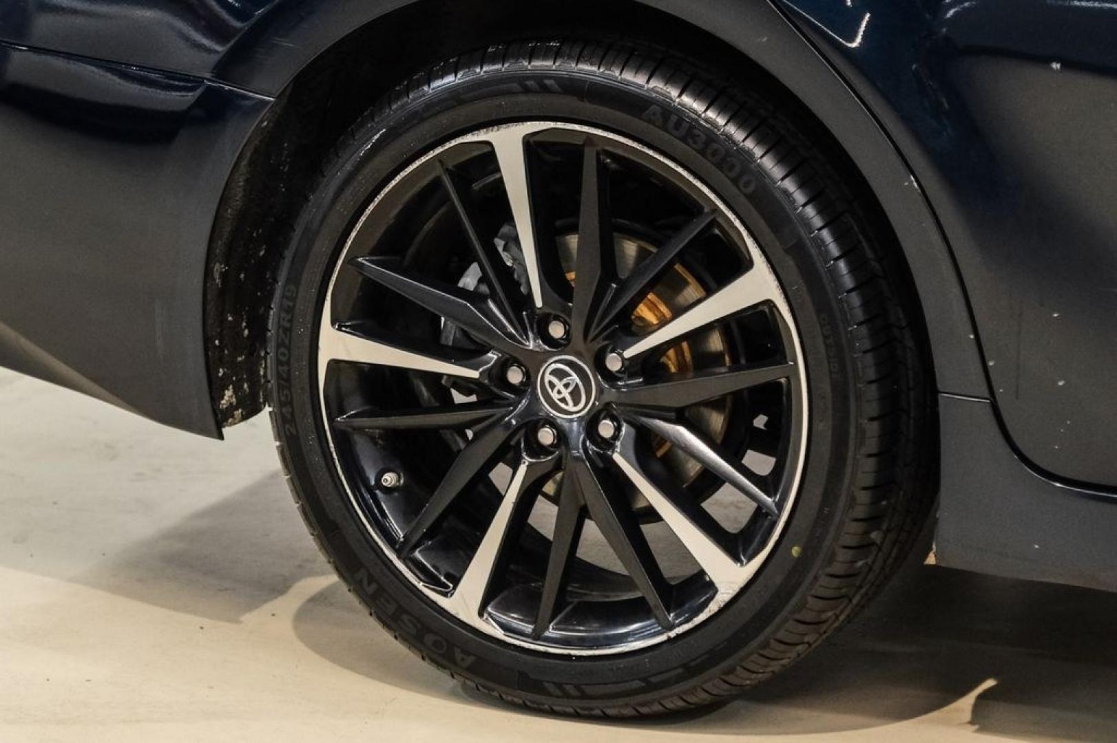 2019 Aqua /Black Toyota Camry XSE (4T1B61HK8KU) with an 2.5L I4 DOHC 16V engine, Automatic transmission, located at 15300 Midway Rd., Addison, TX, 75001, (972) 702-0011, 32.958321, -96.838074- Photo#53