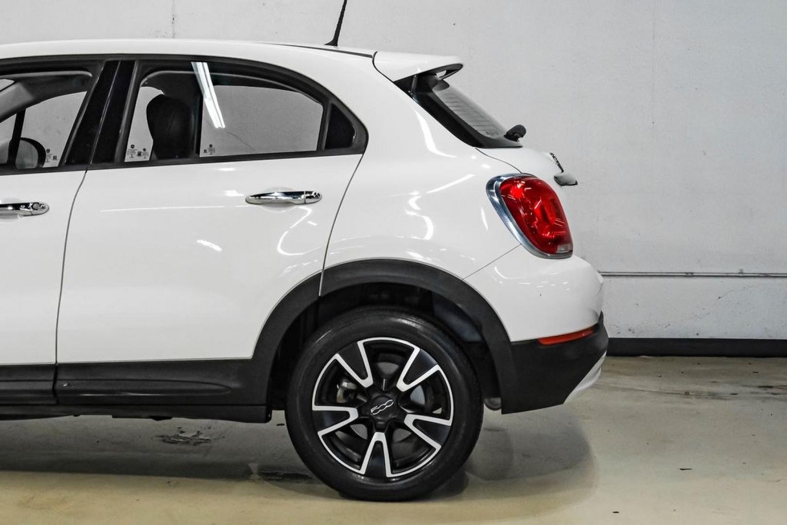 2017 White Clearcoat /Black Fiat 500X Pop (ZFBCFXAB5HP) with an 2.4L I4 MultiAir engine, Automatic transmission, located at 15300 Midway Rd., Addison, TX, 75001, (972) 702-0011, 32.958321, -96.838074- Photo#16