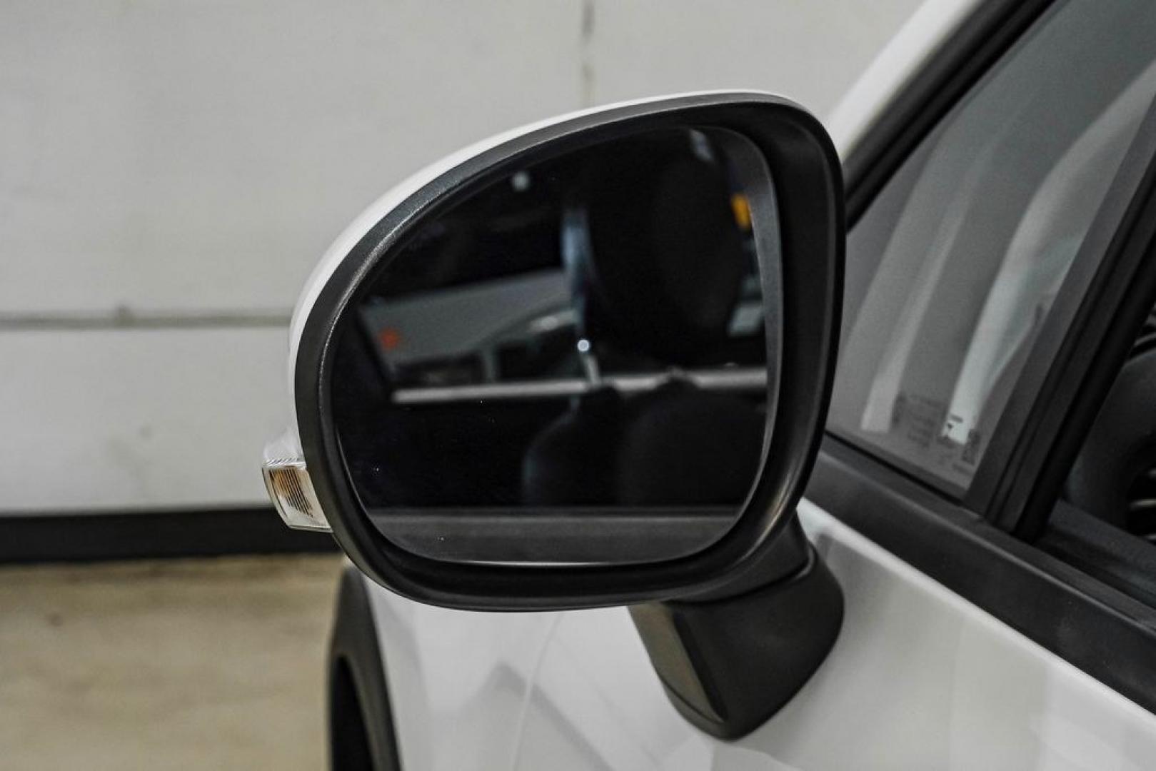 2017 White Clearcoat /Black Fiat 500X Pop (ZFBCFXAB5HP) with an 2.4L I4 MultiAir engine, Automatic transmission, located at 15300 Midway Rd., Addison, TX, 75001, (972) 702-0011, 32.958321, -96.838074- Photo#38