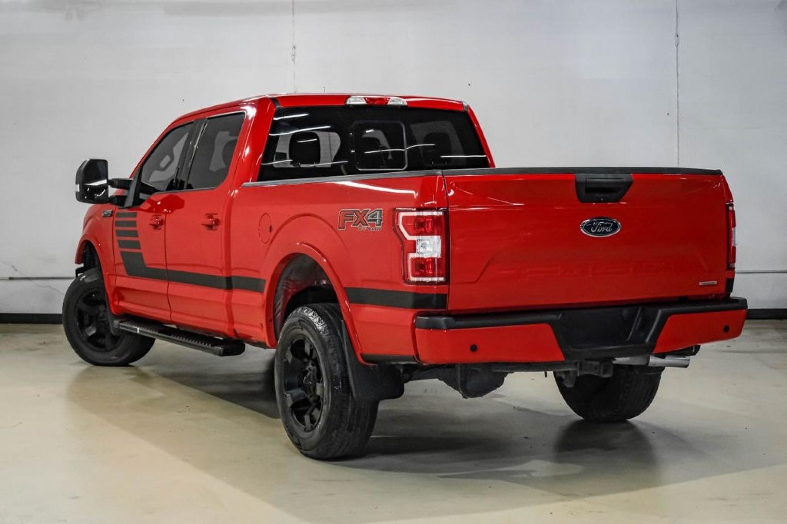 2019 Race Red /Black Ford F-150 XLT (1FTFW1E43KF) with an 3.5L V6 EcoBoost engine, Automatic transmission, located at 15300 Midway Rd., Addison, TX, 75001, (972) 702-0011, 32.958321, -96.838074- Photo#11