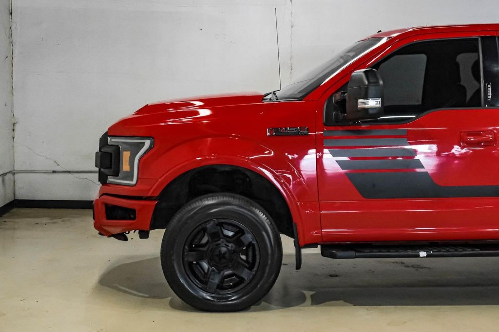 2019 Race Red /Black Ford F-150 XLT (1FTFW1E43KF) with an 3.5L V6 EcoBoost engine, Automatic transmission, located at 15300 Midway Rd., Addison, TX, 75001, (972) 702-0011, 32.958321, -96.838074- Photo#15