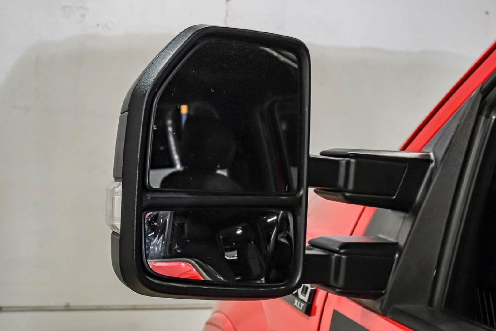 2019 Race Red /Black Ford F-150 XLT (1FTFW1E43KF) with an 3.5L V6 EcoBoost engine, Automatic transmission, located at 15300 Midway Rd., Addison, TX, 75001, (972) 702-0011, 32.958321, -96.838074- Photo#41
