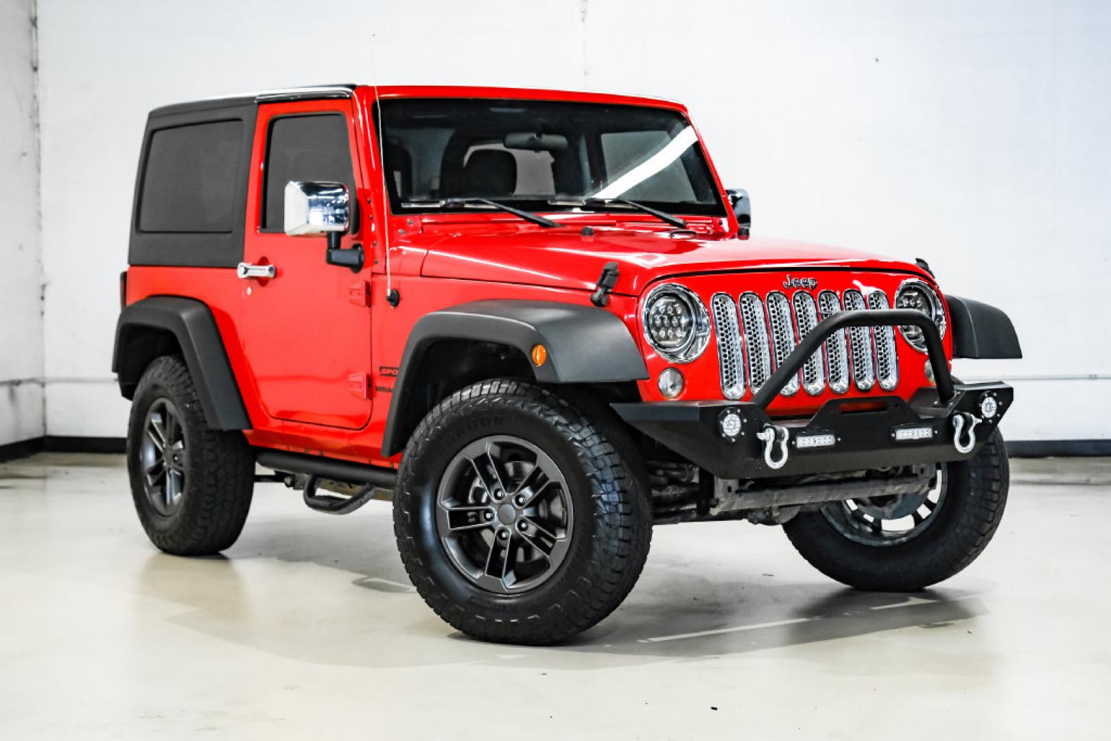 2017 Red Clearcoat /Black Jeep Wrangler Sport (1C4AJWAGXHL) with an 3.6L V6 24V VVT engine, Automatic transmission, located at 15300 Midway Rd., Addison, TX, 75001, (972) 702-0011, 32.958321, -96.838074- Photo#8