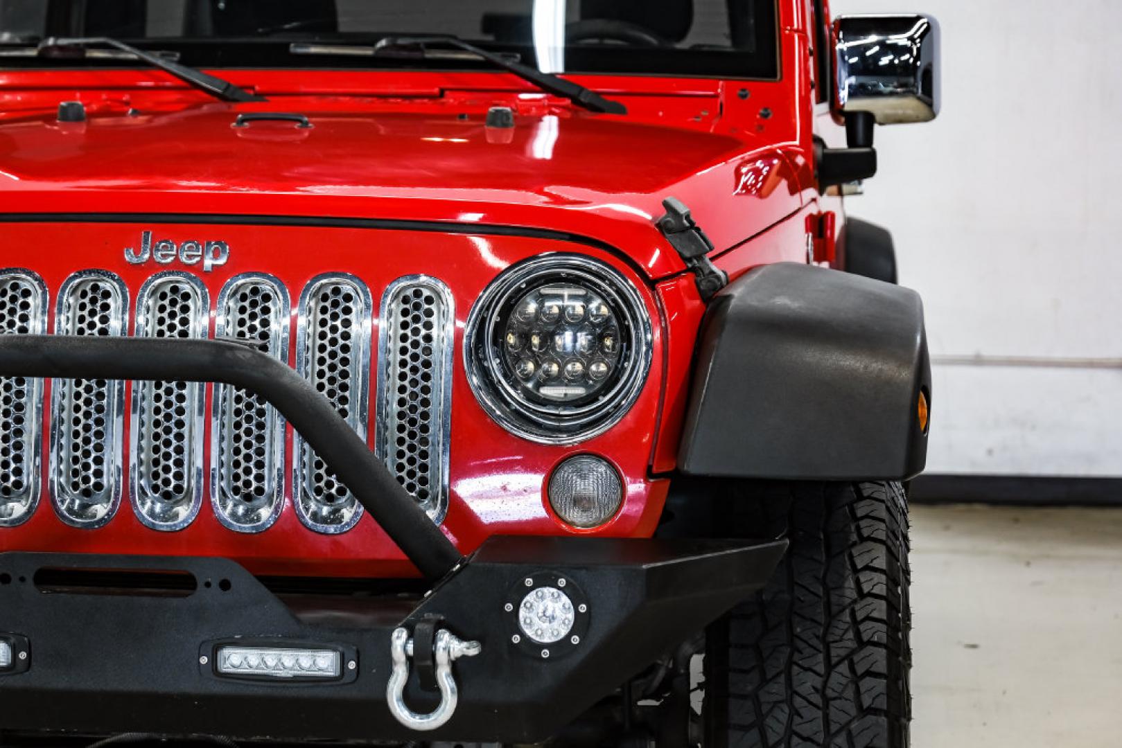 2017 Red Clearcoat /Black Jeep Wrangler Sport (1C4AJWAGXHL) with an 3.6L V6 24V VVT engine, Automatic transmission, located at 15300 Midway Rd., Addison, TX, 75001, (972) 702-0011, 32.958321, -96.838074- Photo#36