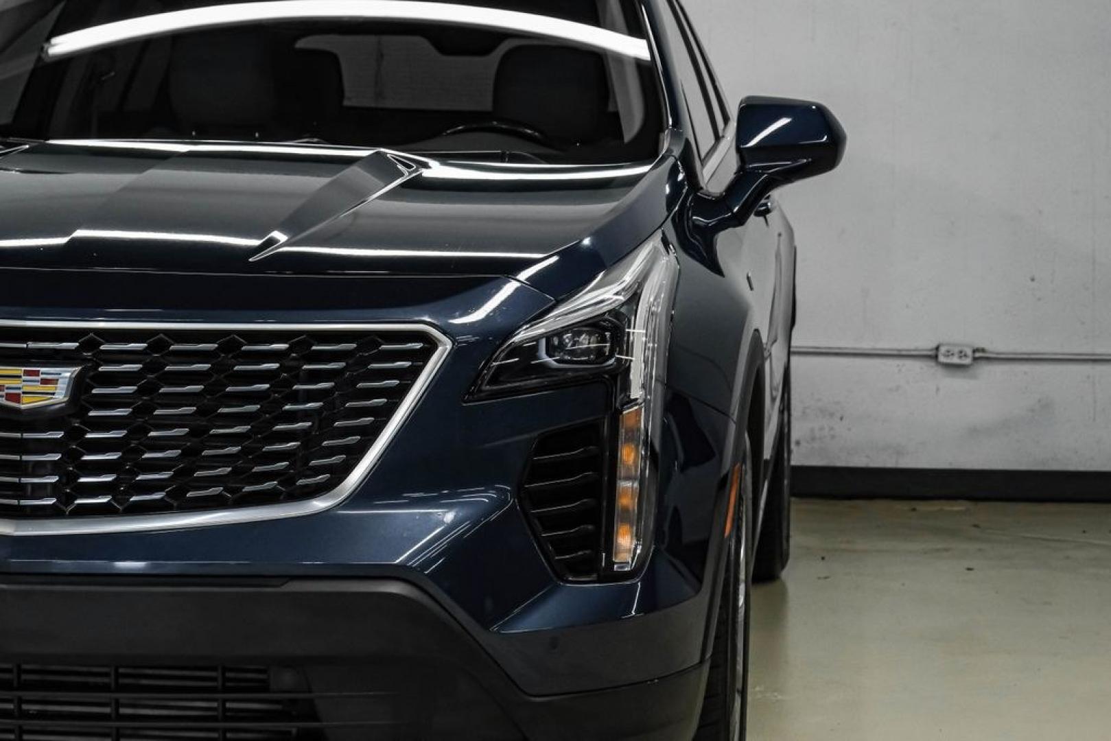 2019 Twilight Blue Metallic /Light Platinum/Jet Black Cadillac XT4 Premium Luxury (1GYFZCR40KF) with an 2.0L I4 Turbocharged engine, Automatic transmission, located at 15300 Midway Rd., Addison, TX, 75001, (972) 702-0011, 32.958321, -96.838074- Photo#46