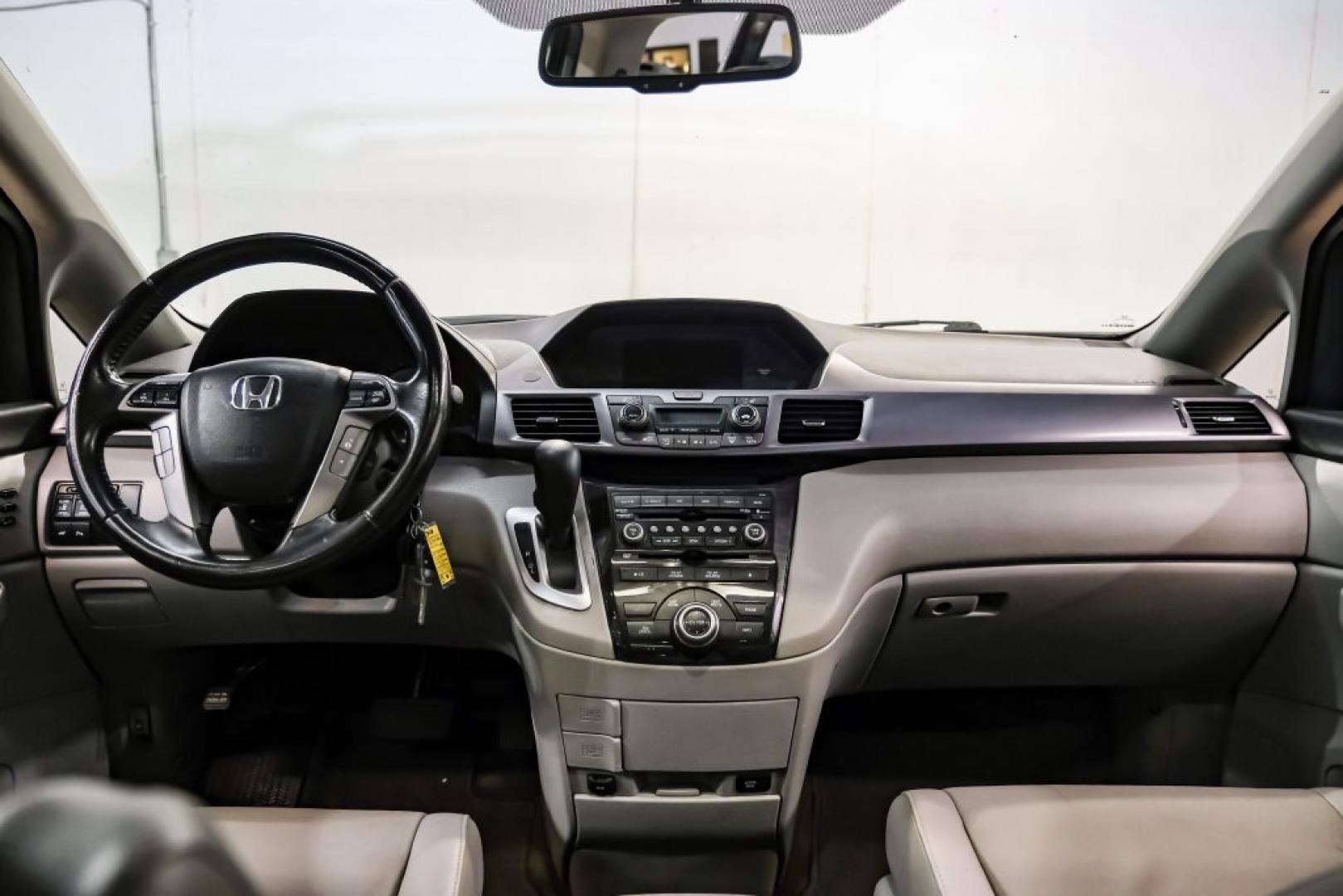 2013 Crystal Black Pearl /Truffle Honda Odyssey Touring Elite (5FNRL5H96DB) with an 3.5L V6 SOHC i-VTEC 24V engine, Automatic transmission, located at 15300 Midway Rd., Addison, TX, 75001, (972) 702-0011, 32.958321, -96.838074- Photo#13