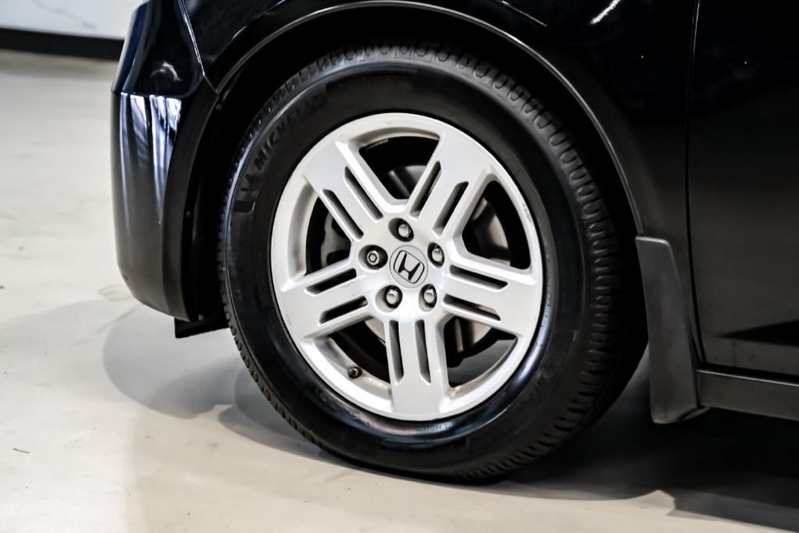 2013 Crystal Black Pearl /Truffle Honda Odyssey Touring Elite (5FNRL5H96DB) with an 3.5L V6 SOHC i-VTEC 24V engine, Automatic transmission, located at 15300 Midway Rd., Addison, TX, 75001, (972) 702-0011, 32.958321, -96.838074- Photo#52