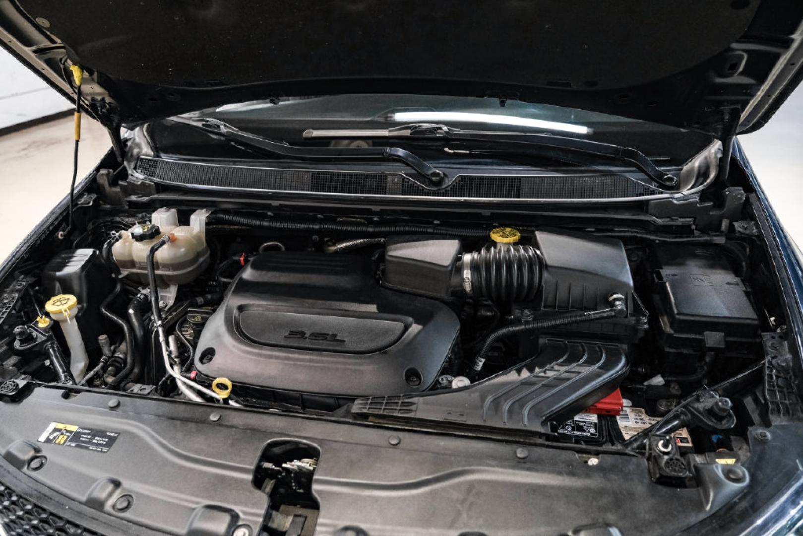 2020 Steel Metallic /Black Chrysler Pacifica Limited (2C4RC1GG0LR) with an 3.6L V6 24V VVT engine, Automatic transmission, located at 15300 Midway Rd., Addison, TX, 75001, (972) 702-0011, 32.958321, -96.838074- Photo#46
