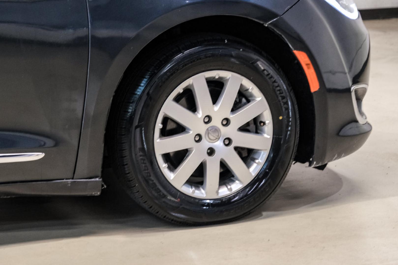 2020 Steel Metallic /Black Chrysler Pacifica Limited (2C4RC1GG0LR) with an 3.6L V6 24V VVT engine, Automatic transmission, located at 15300 Midway Rd., Addison, TX, 75001, (972) 702-0011, 32.958321, -96.838074- Photo#53