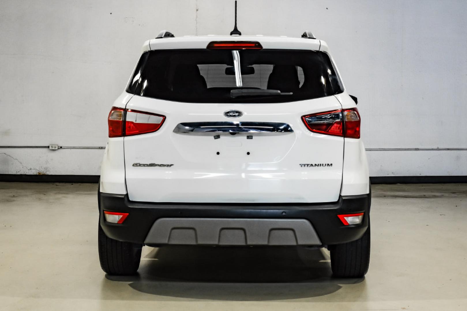 2021 Diamond White /Ebony Black Ford EcoSport Titanium (MAJ3S2KE2MC) with an EcoBoost 1.0L I3 GTDi DOHC Turbocharged VCT engine, Automatic transmission, located at 15300 Midway Rd., Addison, TX, 75001, (972) 702-0011, 32.958321, -96.838074- Photo#11