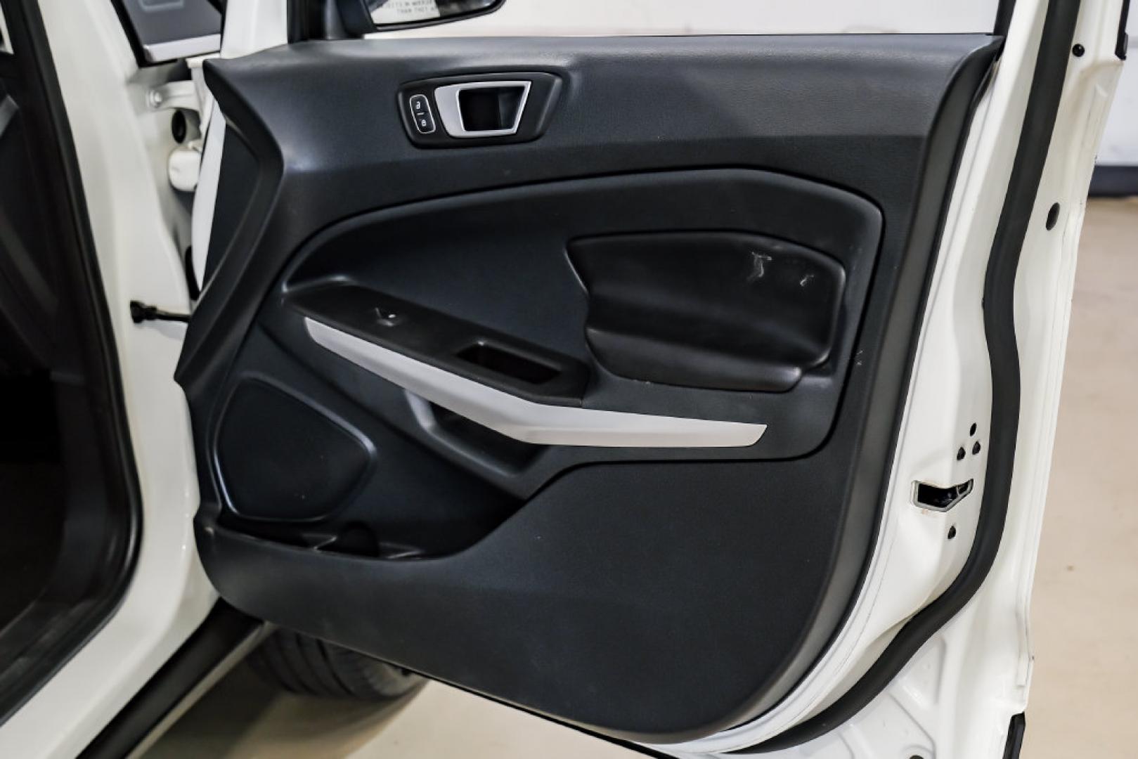 2021 Diamond White /Ebony Black Ford EcoSport Titanium (MAJ3S2KE2MC) with an EcoBoost 1.0L I3 GTDi DOHC Turbocharged VCT engine, Automatic transmission, located at 15300 Midway Rd., Addison, TX, 75001, (972) 702-0011, 32.958321, -96.838074- Photo#44