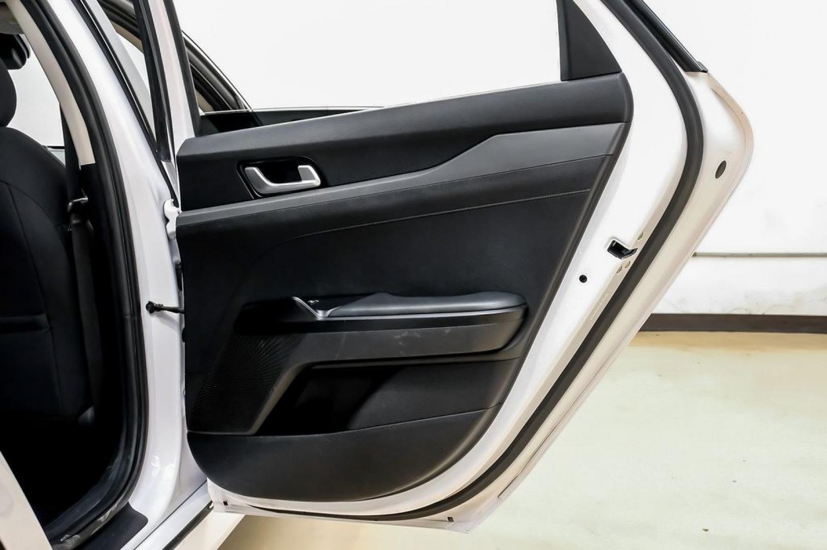 2022 White Pearl /Black Kia K5 LX (5XXG24J2XNG) with an I4 engine, Automatic transmission, located at 15300 Midway Rd., Addison, TX, 75001, (972) 702-0011, 32.958321, -96.838074- Photo#51